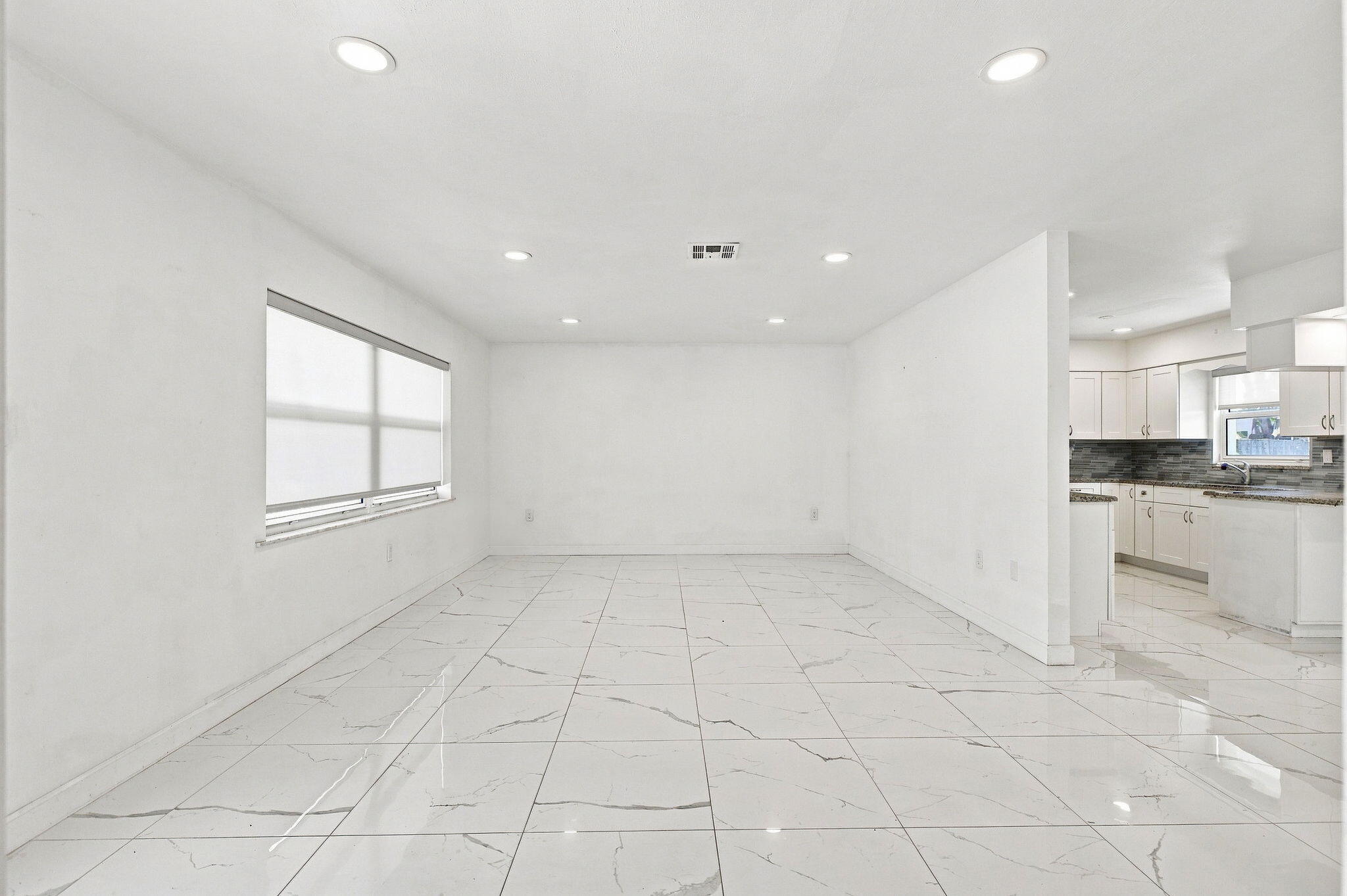 1935 Cypress Avenue Property Photo 4