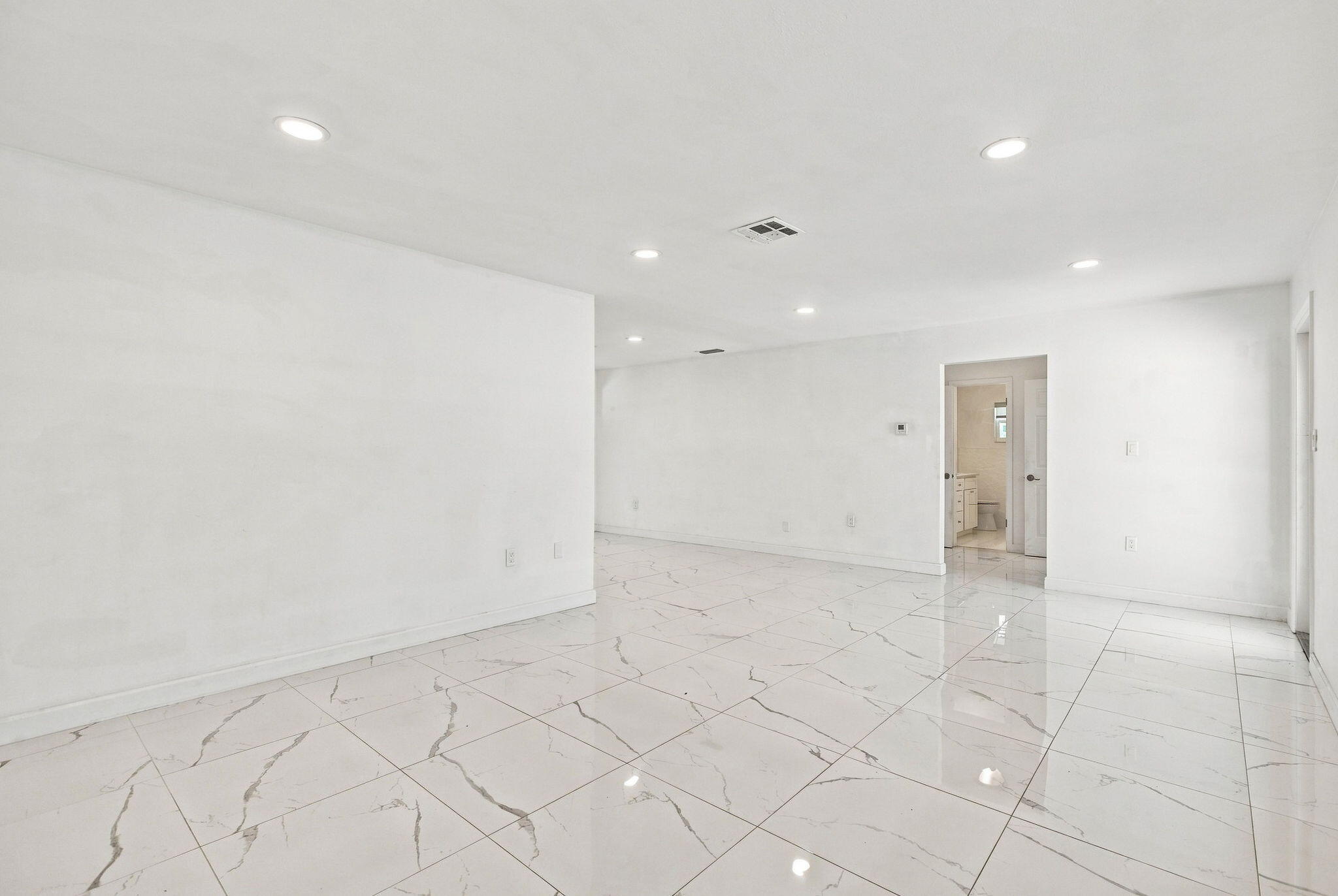 1935 Cypress Avenue Property Photo 5