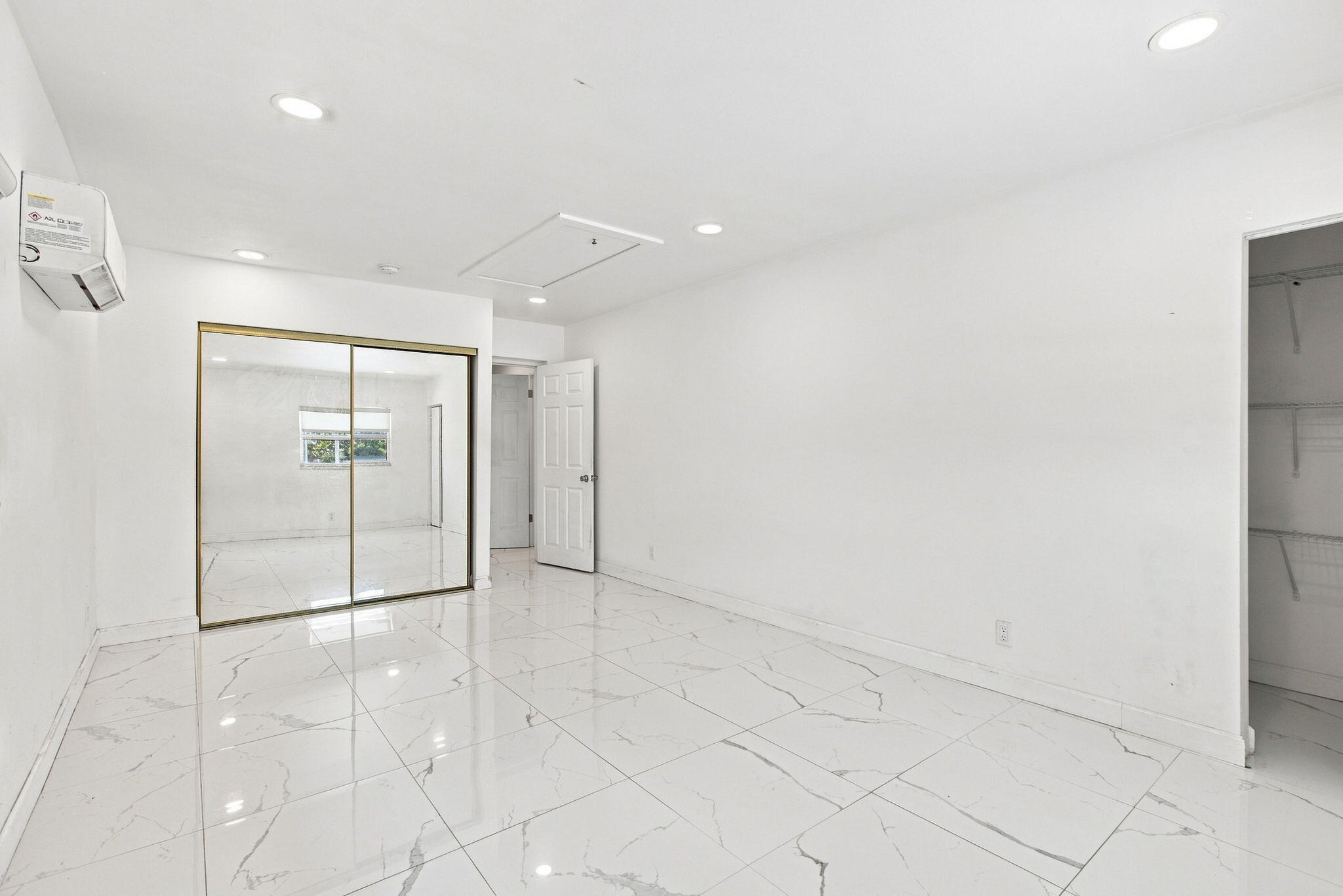 1935 Cypress Avenue Property Photo 20
