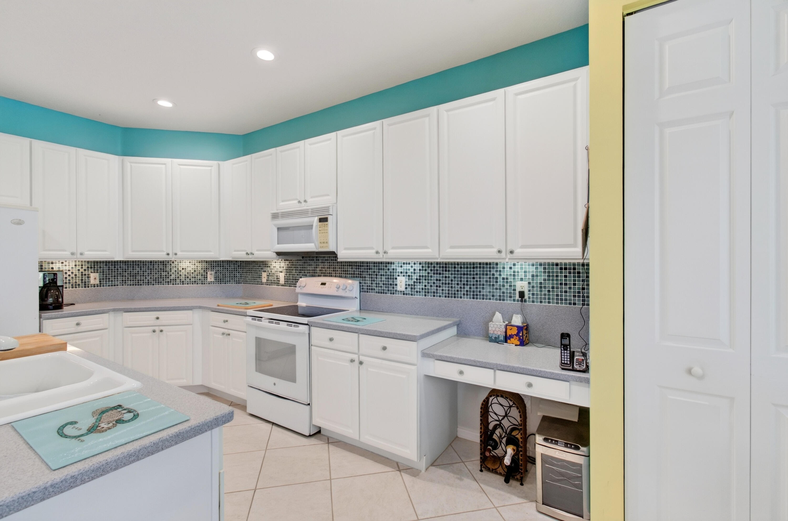 12643 Via Ravenna Property Photo 23
