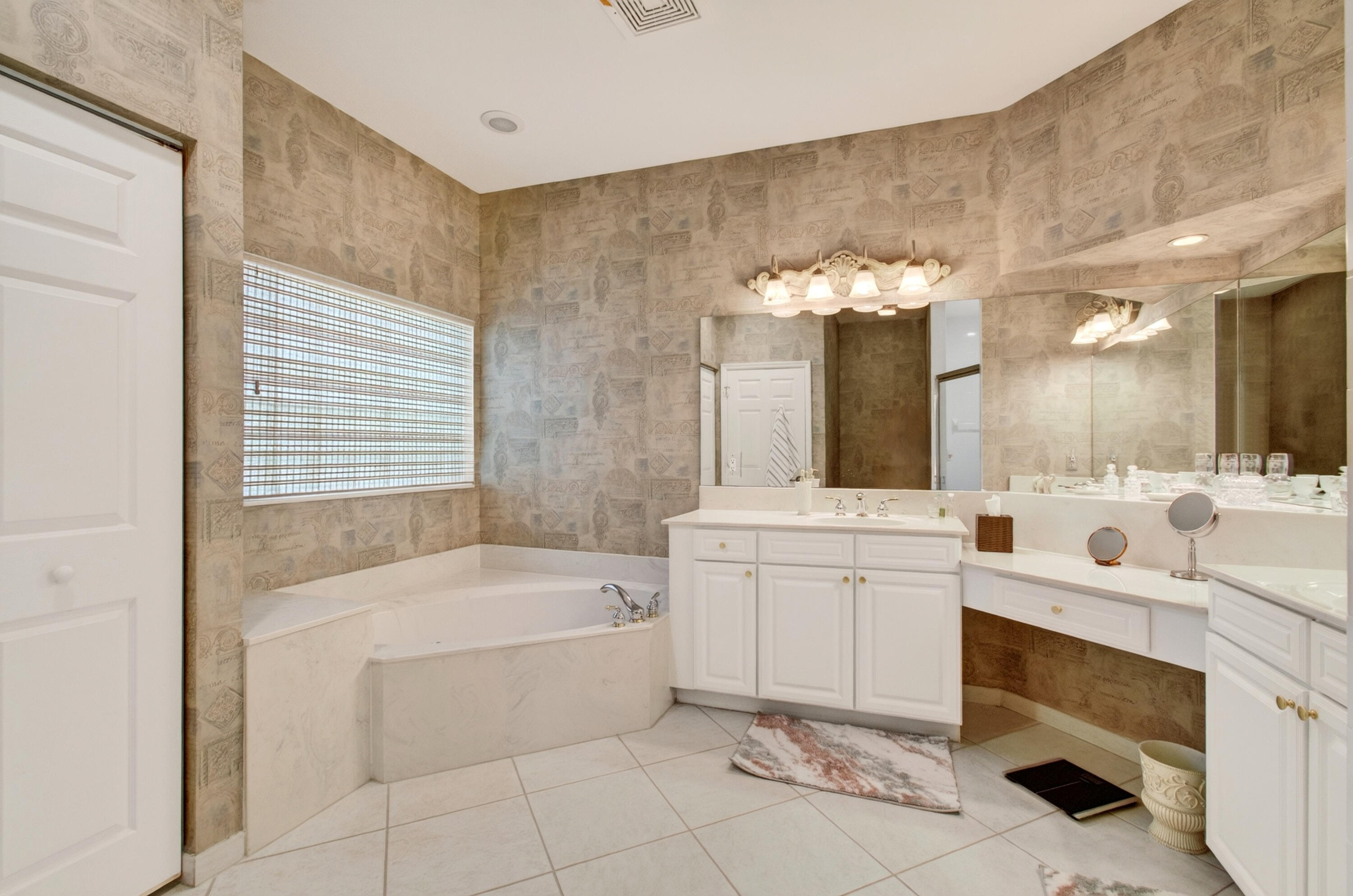 12643 Via Ravenna Property Photo 39