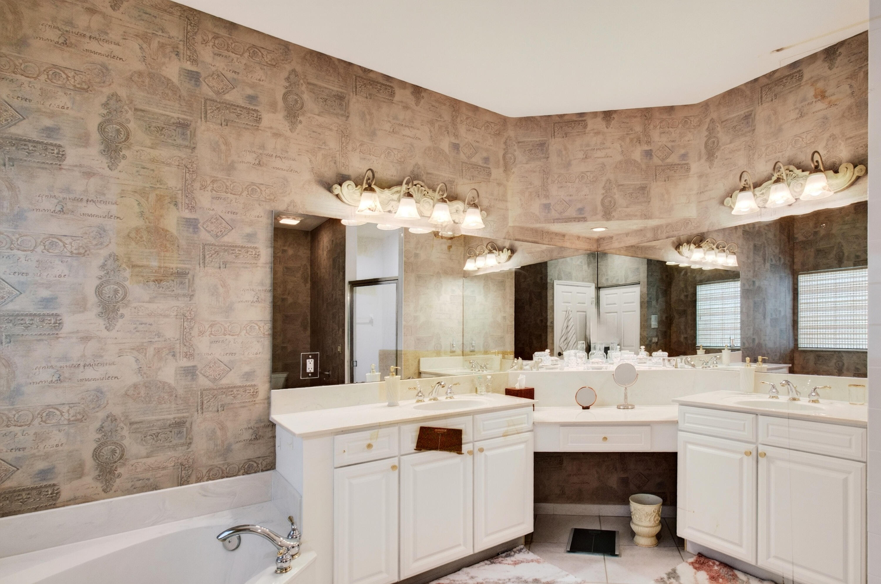 12643 Via Ravenna Property Photo 41