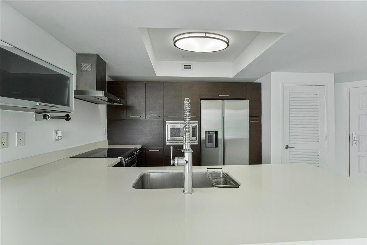 200 Sunny Isles Boulevard 2-1701 Property Photo 6