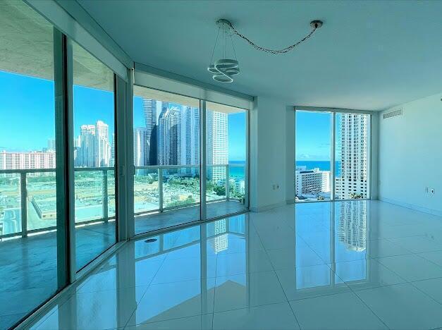 200 Sunny Isles Boulevard 2-1701 Property Photo 11