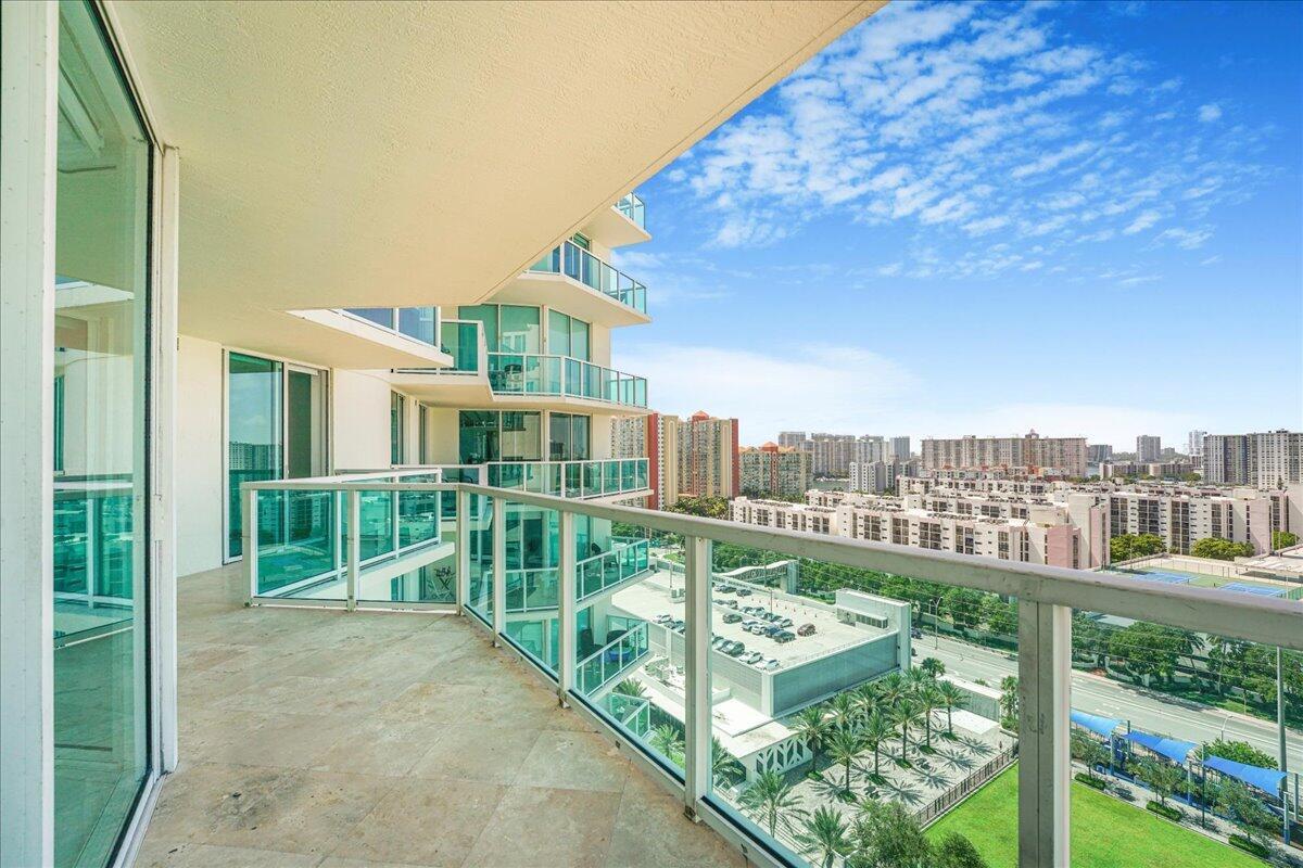 200 Sunny Isles Boulevard 2-1701 Property Photo 17