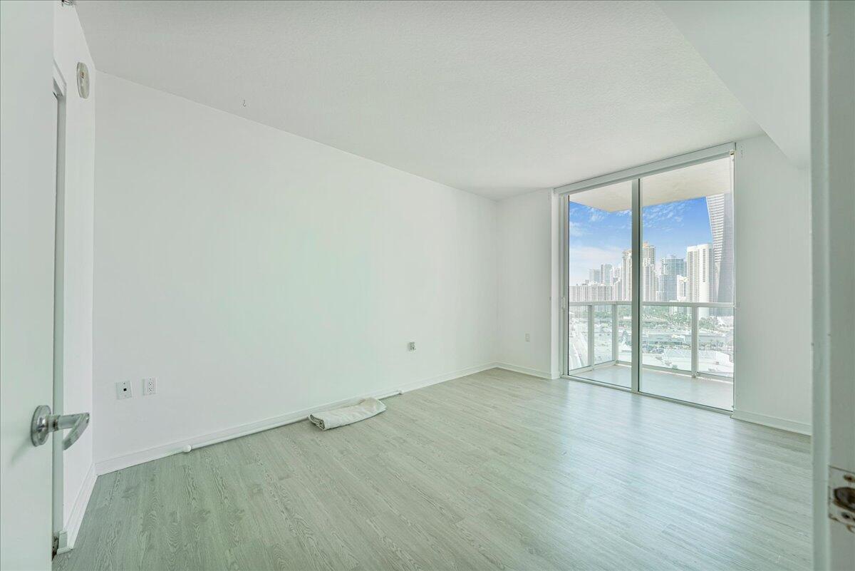 200 Sunny Isles Boulevard 2-1701 Property Photo 21