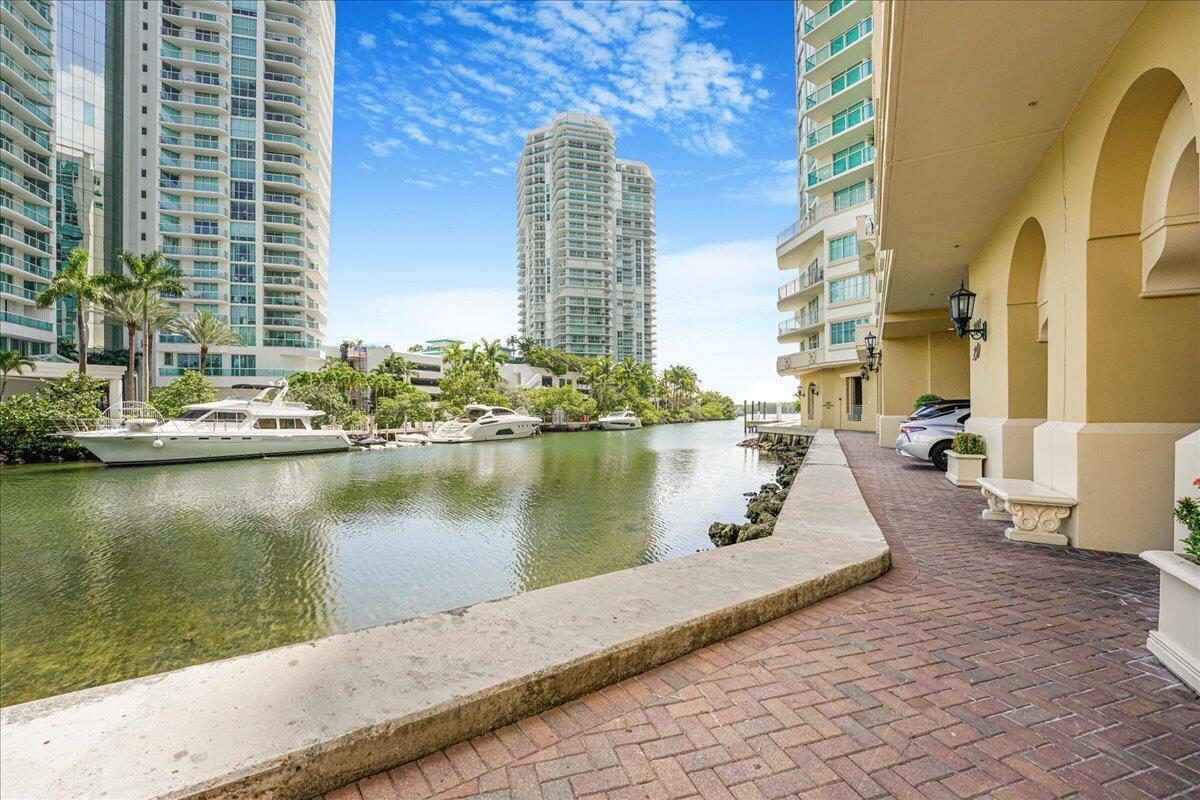 200 Sunny Isles Boulevard 2-1701 Property Photo 25