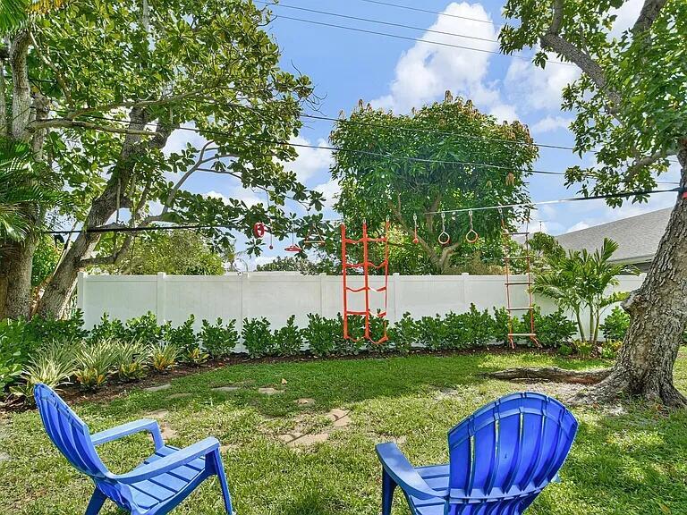 803 Bluebird Drive Property Photo 25