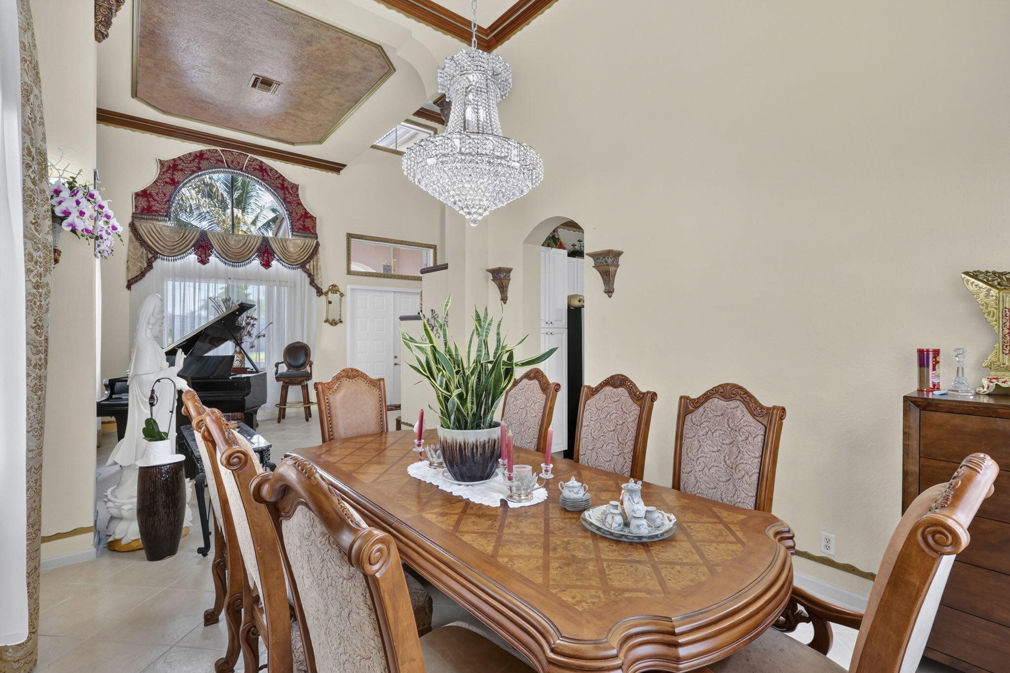 120 Isola Circle Property Photo 24