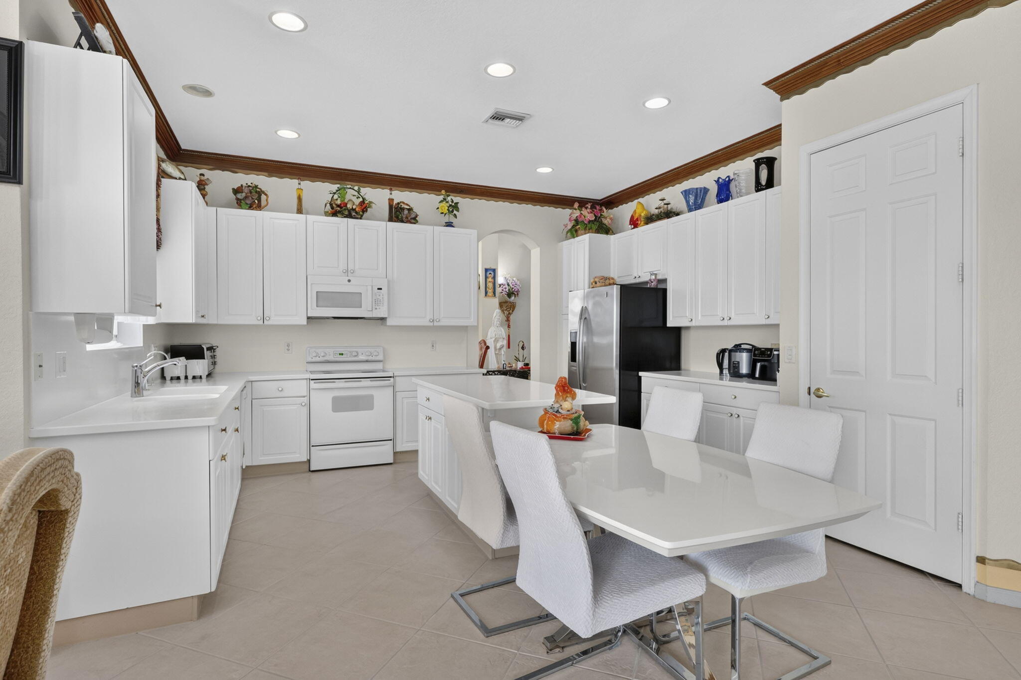 120 Isola Circle Property Photo 30