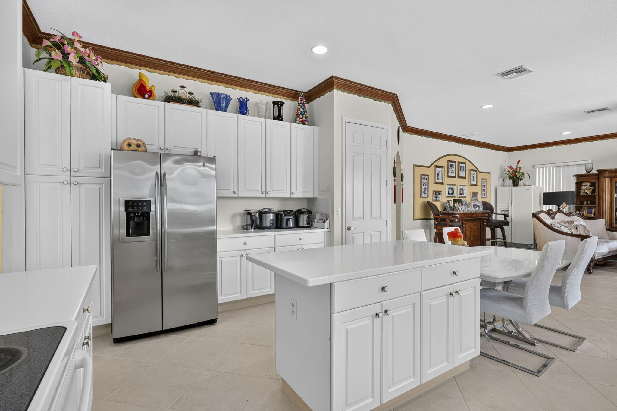 120 Isola Circle Property Photo 31