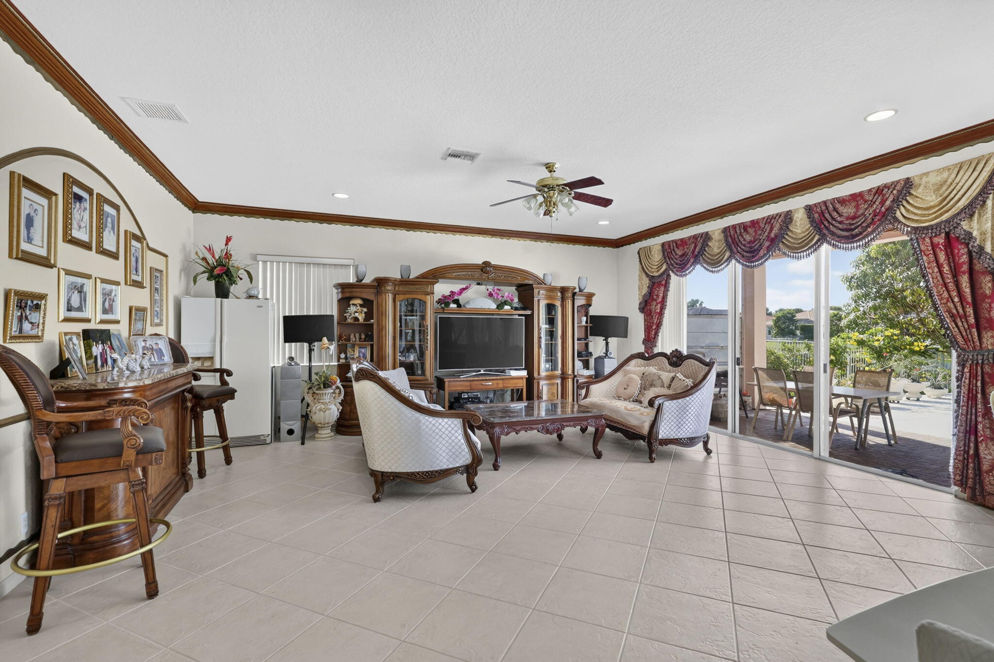120 Isola Circle Property Photo 33