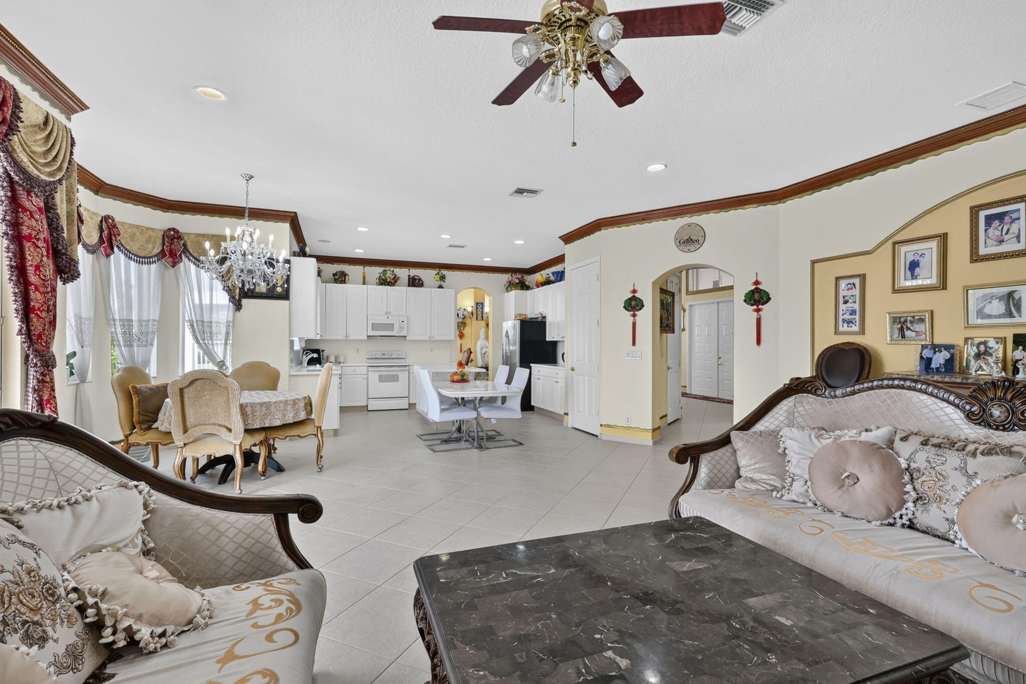 120 Isola Circle Property Photo 35