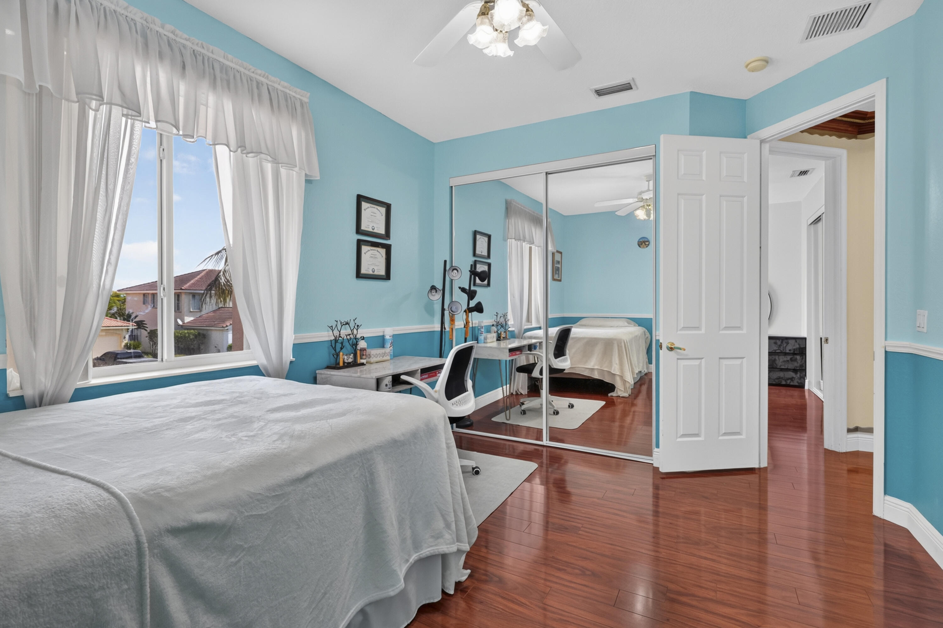 120 Isola Circle Property Photo 40