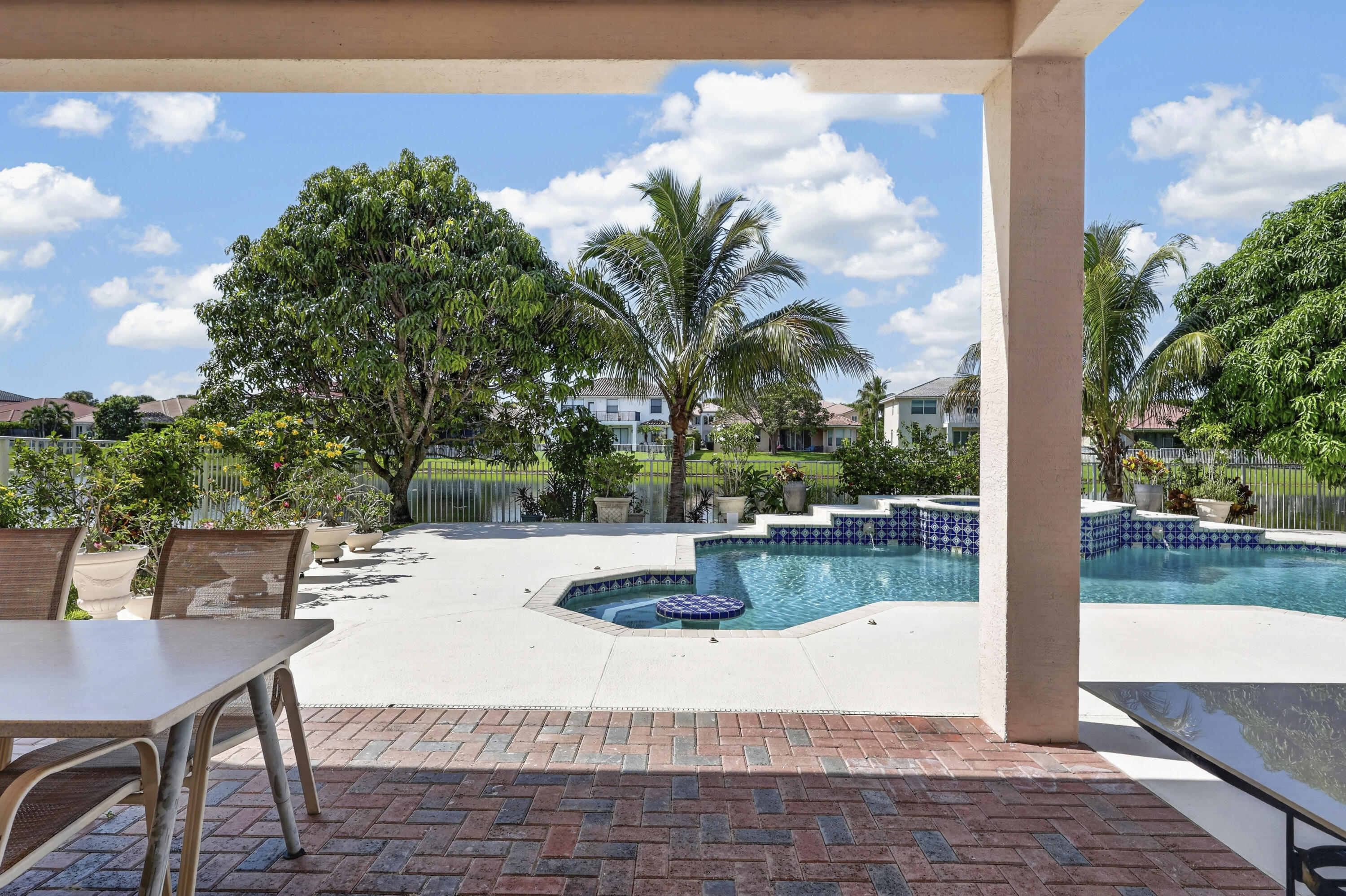 120 Isola Circle Property Photo 63