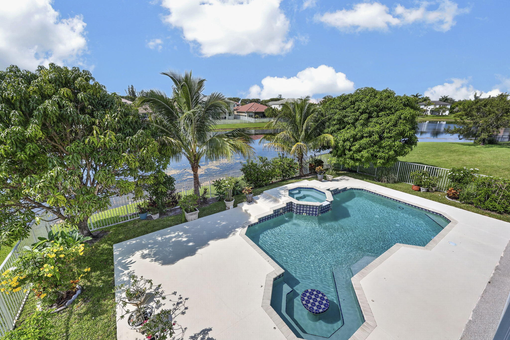 120 Isola Circle Property Photo 68