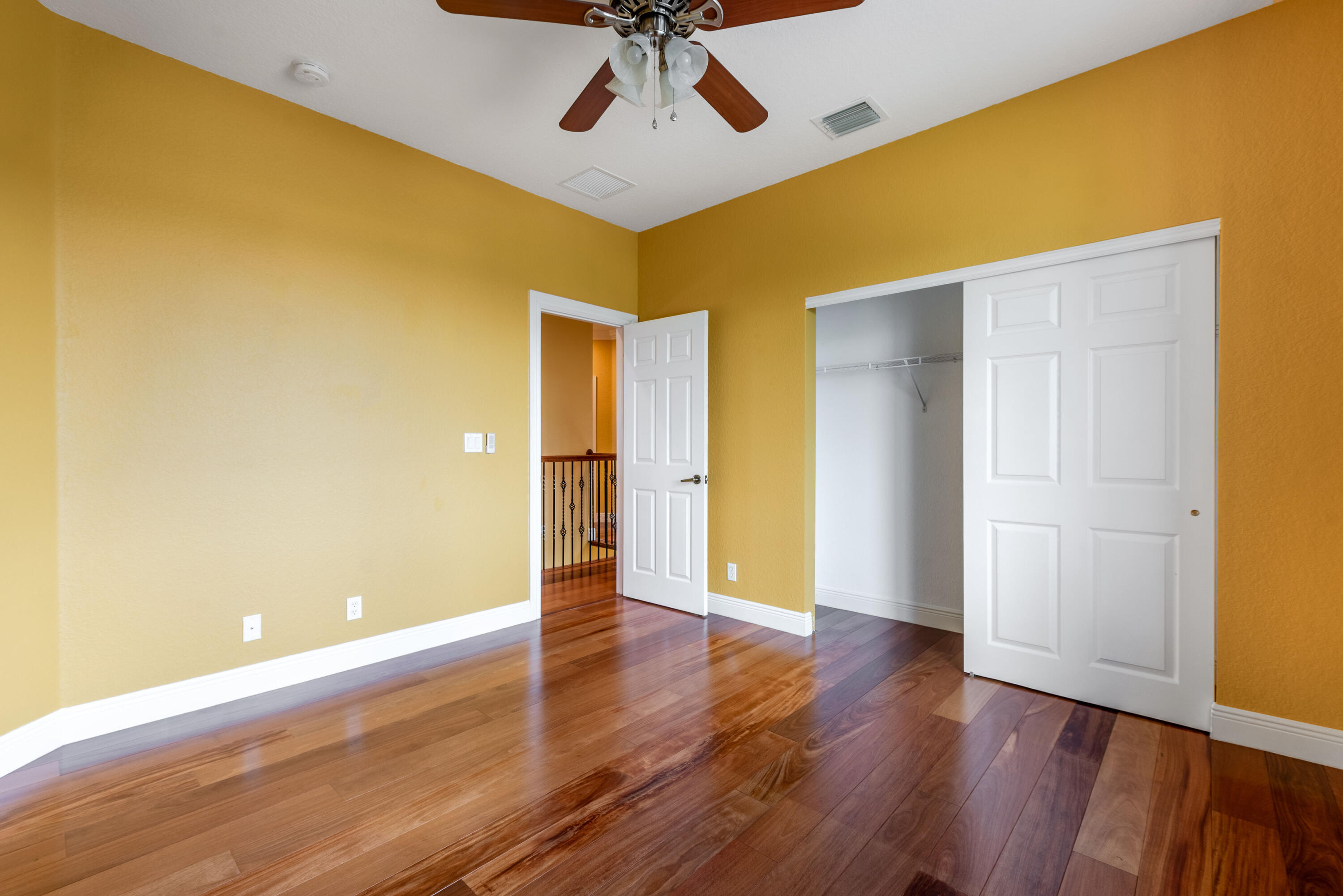 112 Isola Circle Property Photo 27