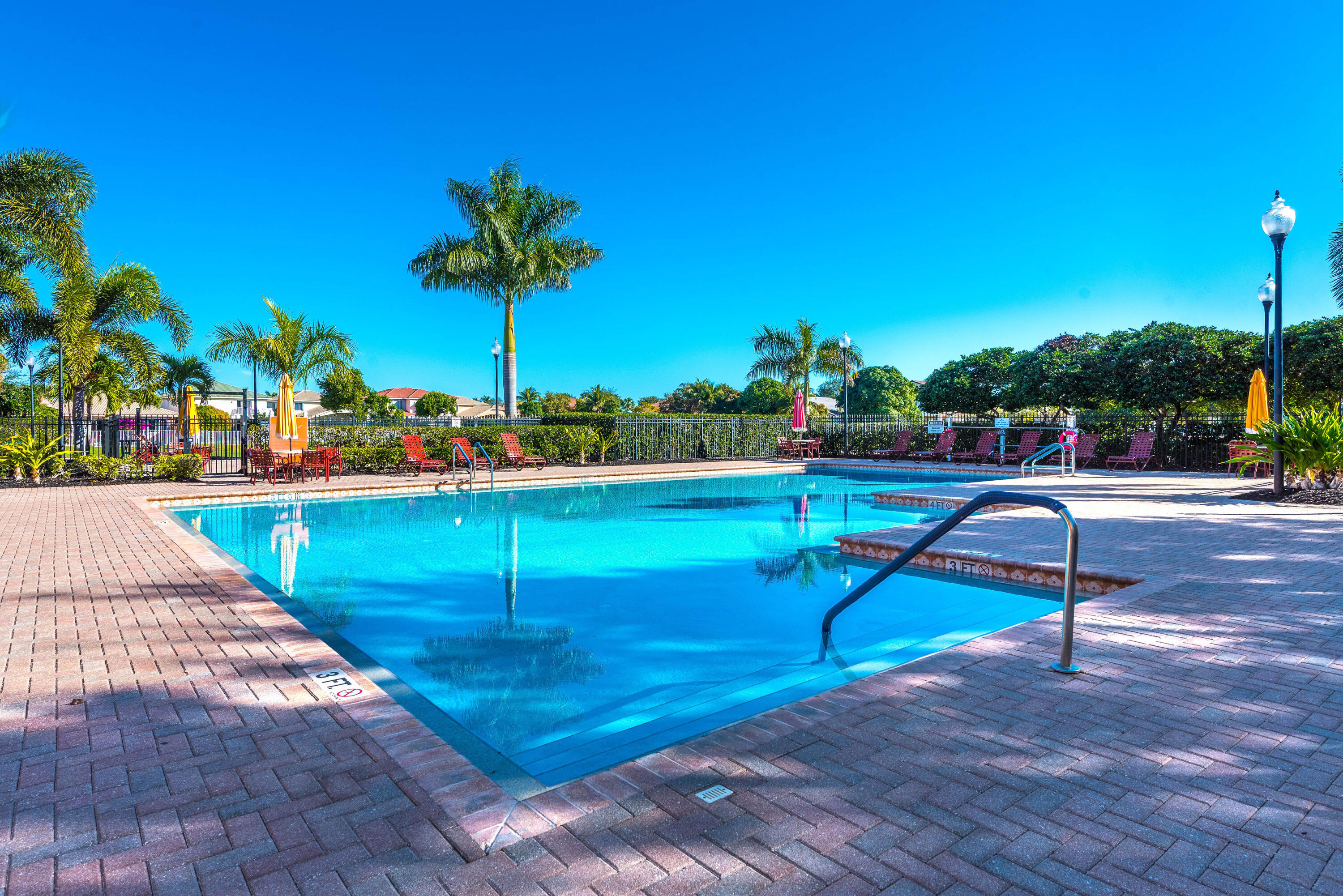 112 Isola Circle Property Photo 48
