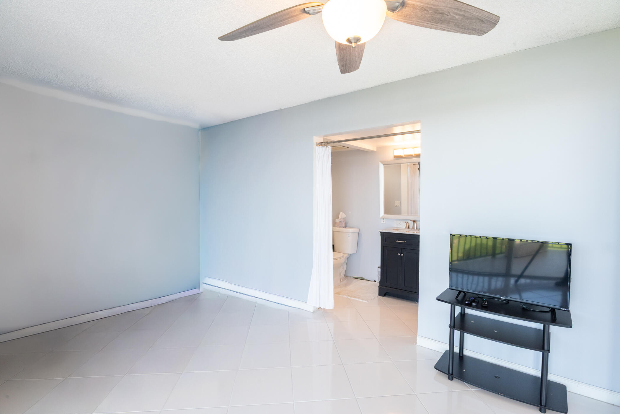 2400 Presidential Way Ph6 Property Photo 26