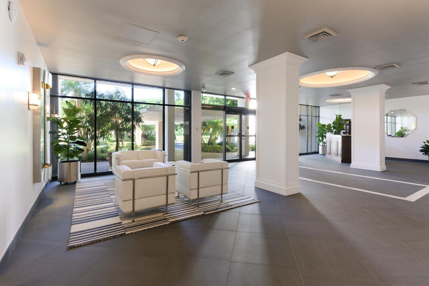 2400 Presidential Way Ph6 Property Photo 33