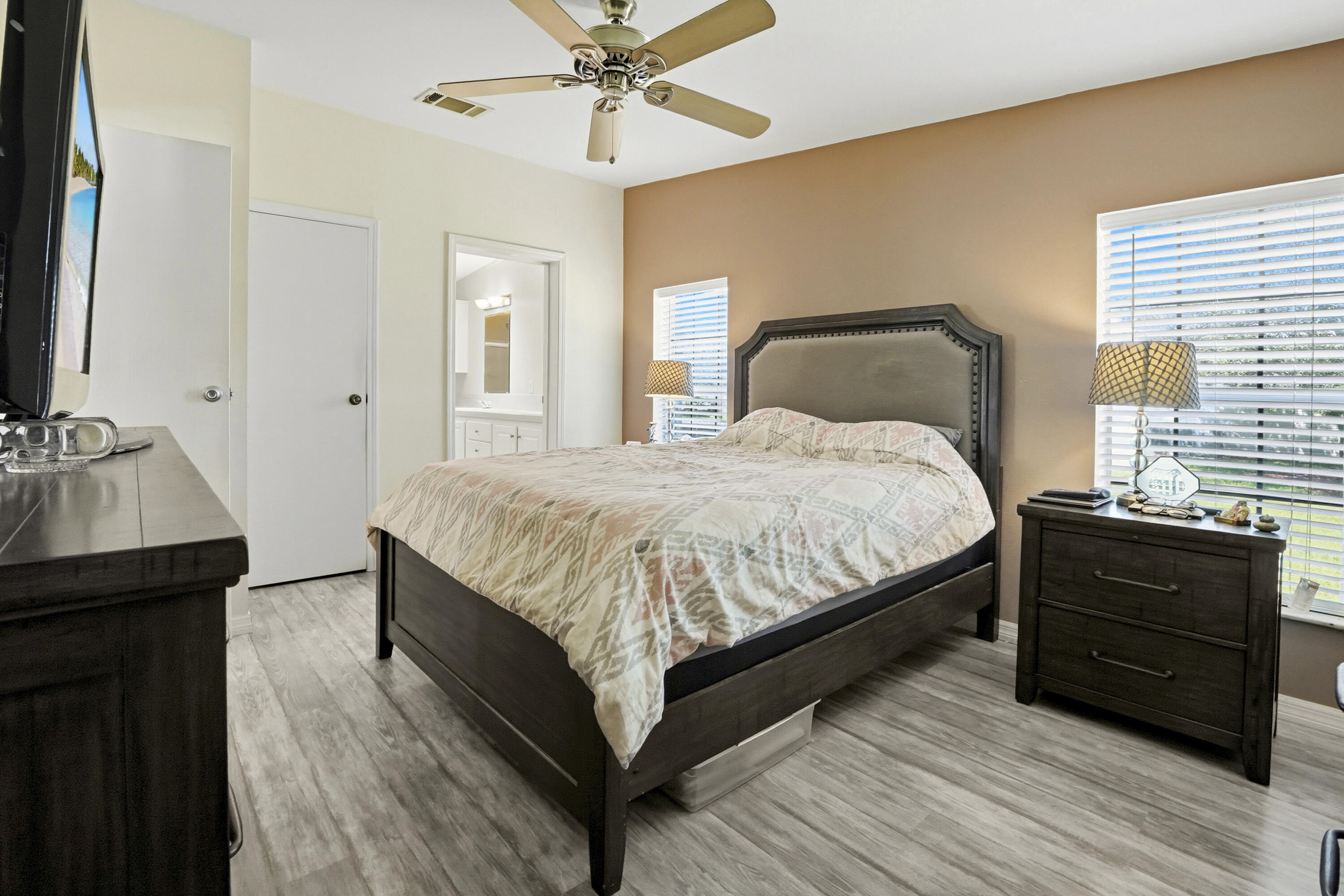 3304 Red Tailed Hawk Drive Property Photo 12