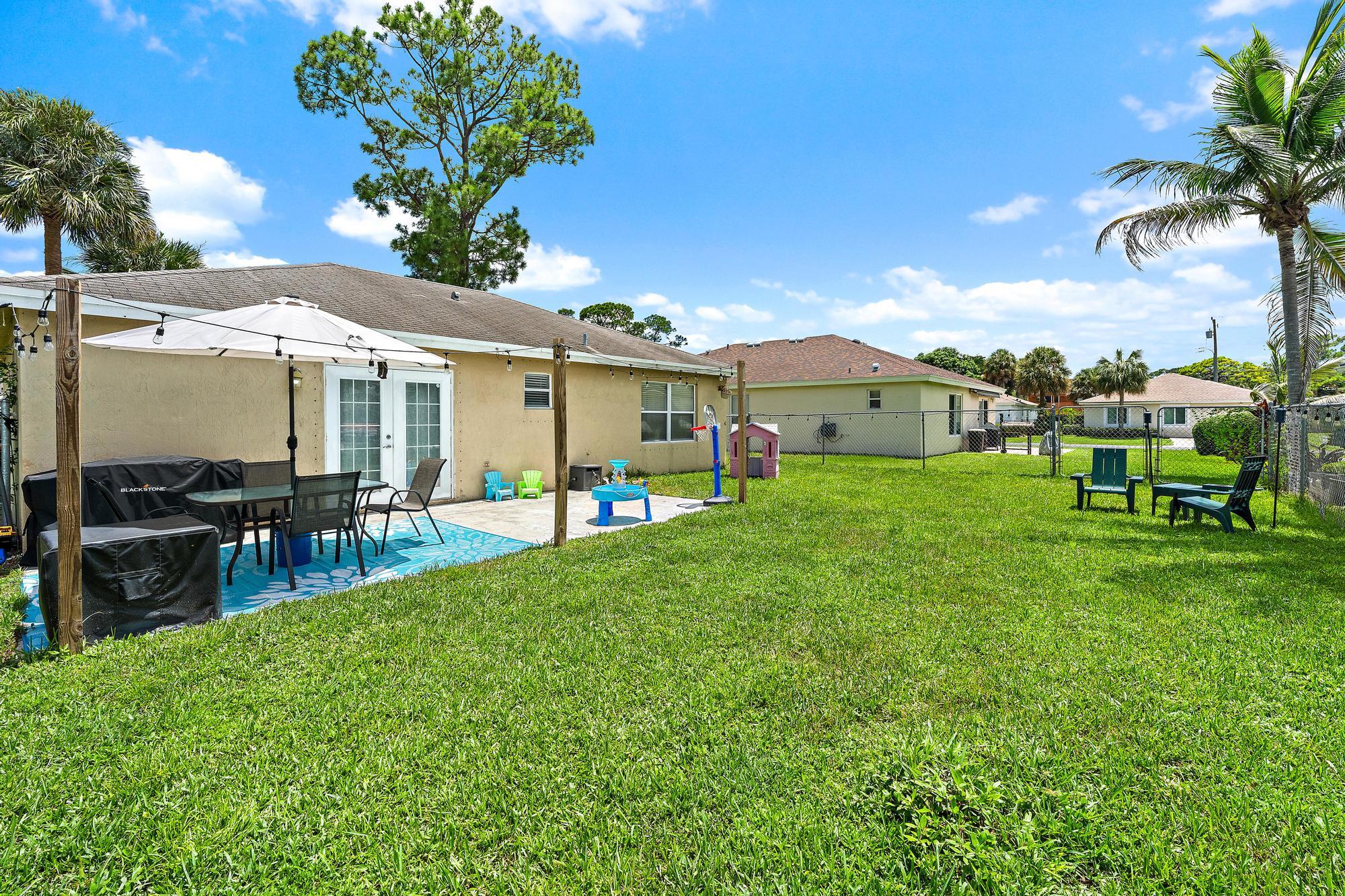 5483 Club Circle Property Photo 19