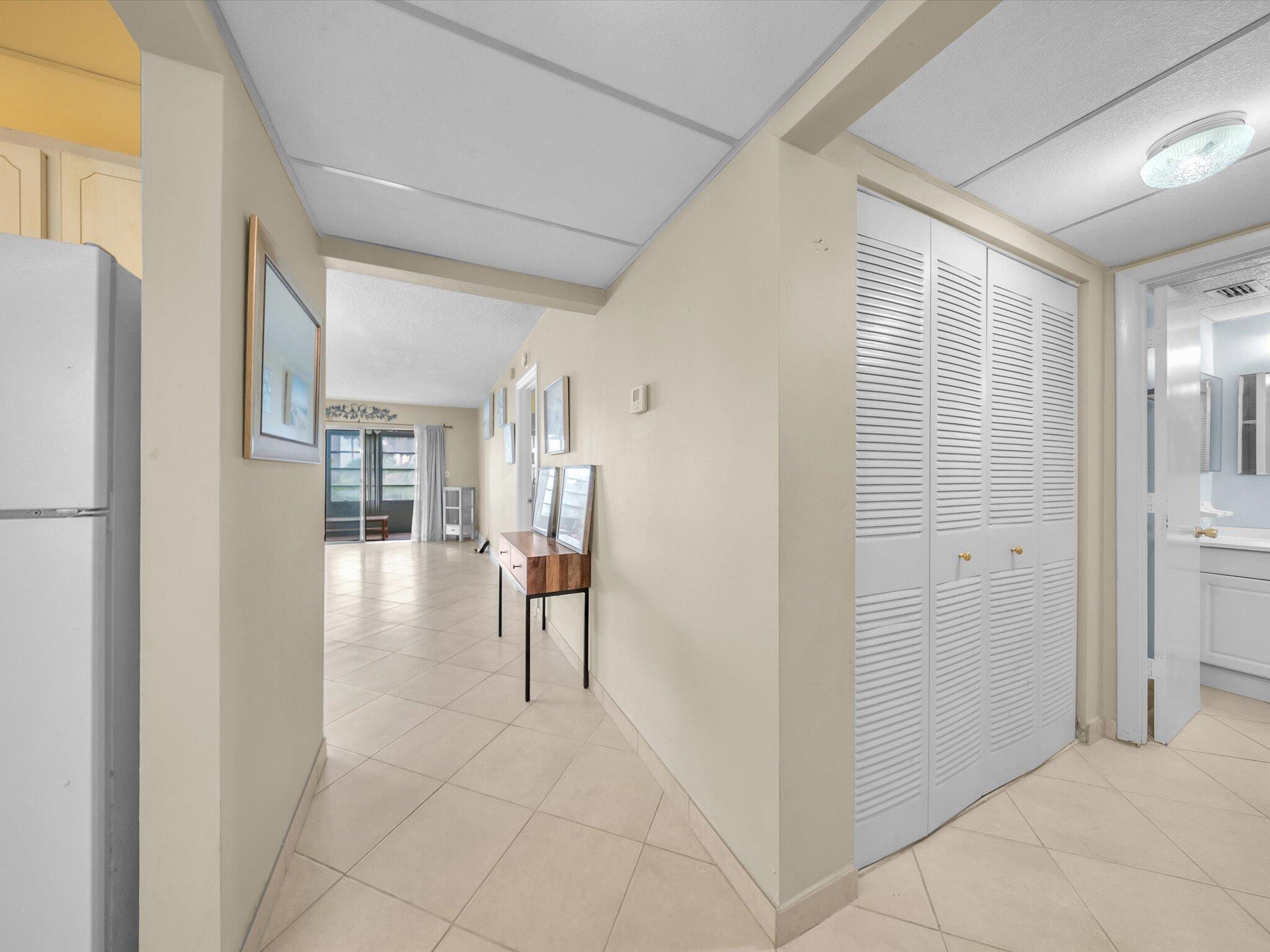 7807 Golf Cir Drive 105 Property Photo 6