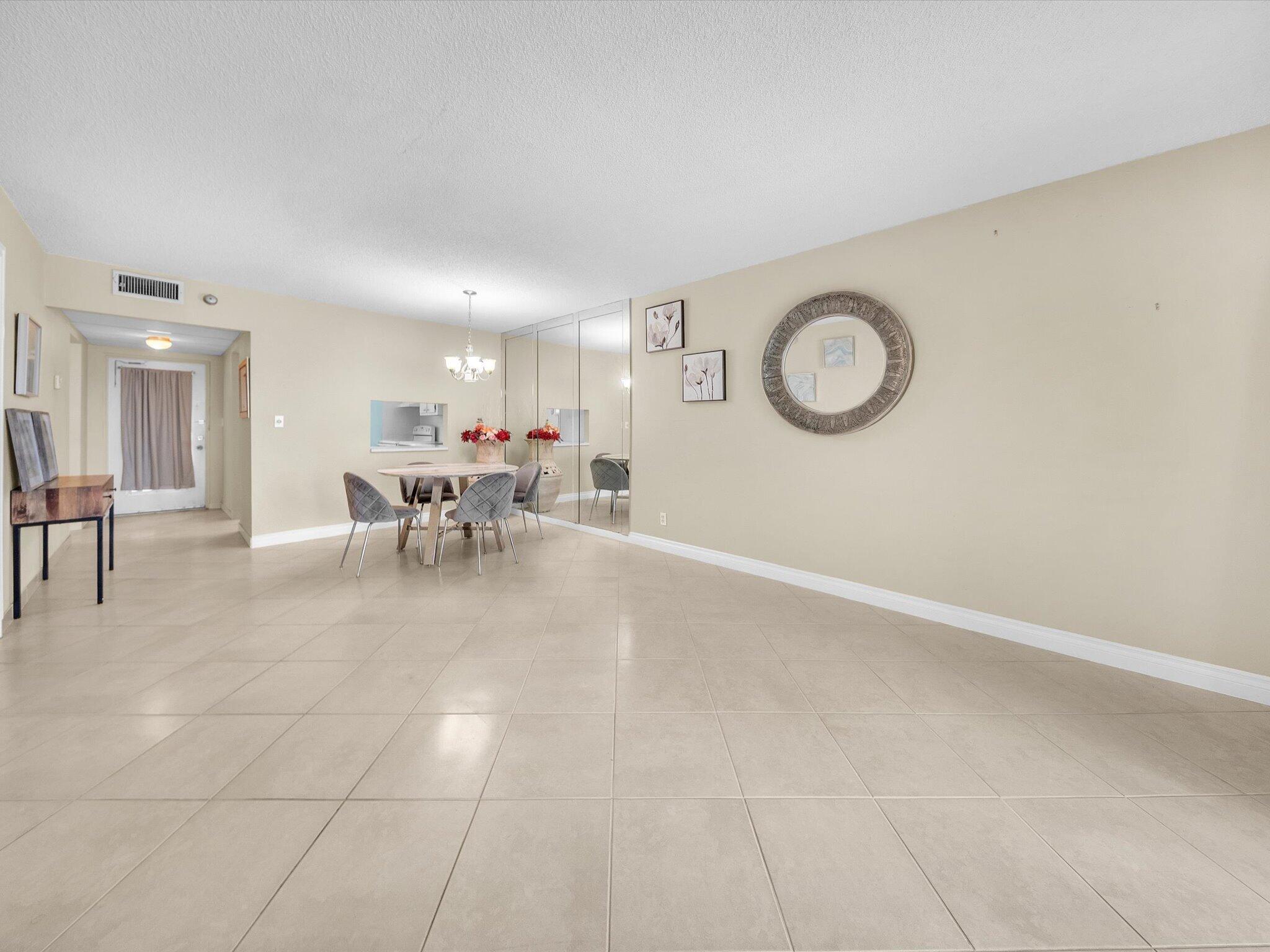 7807 Golf Cir Drive 105 Property Photo 12