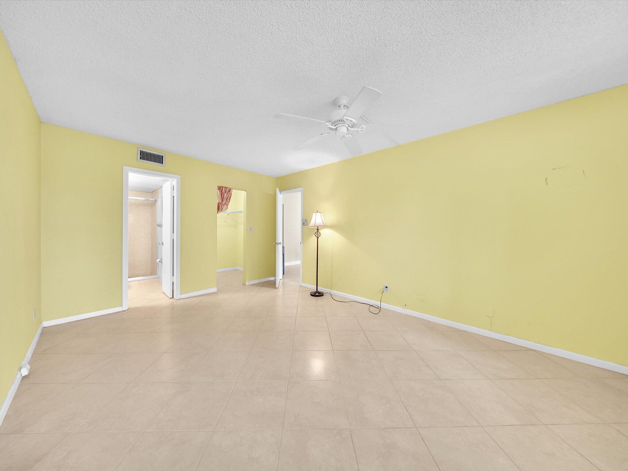 7807 Golf Cir Drive 105 Property Photo 23
