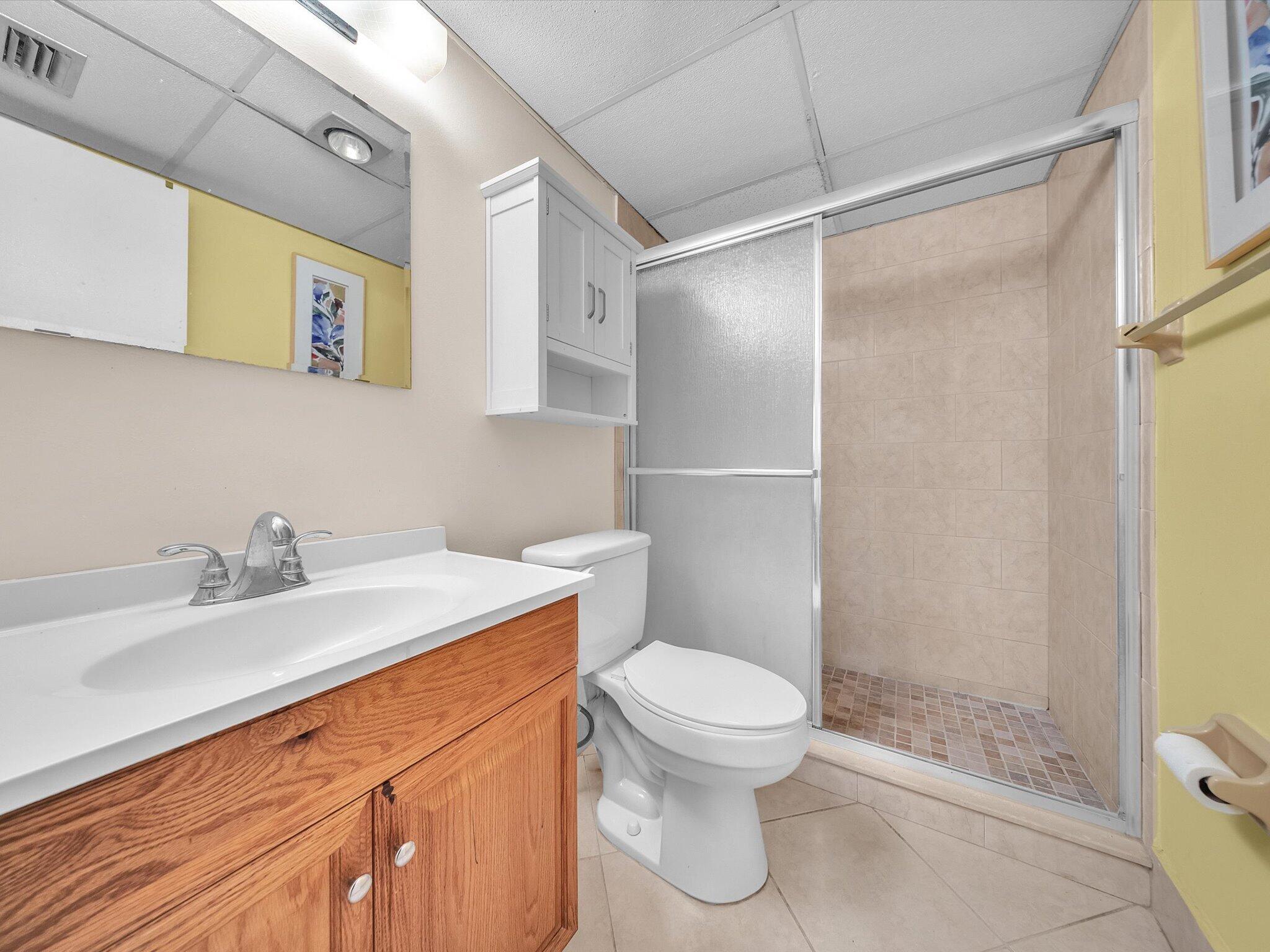 7807 Golf Cir Drive 105 Property Photo 25