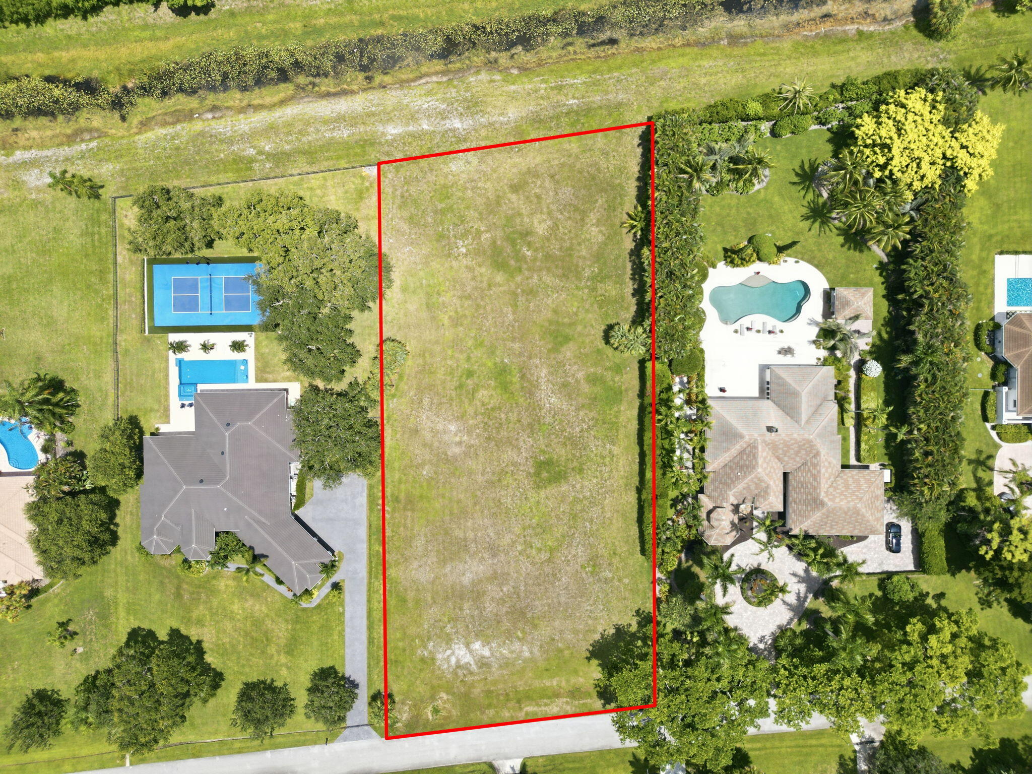 8288 Man O War Road Property Photo 3