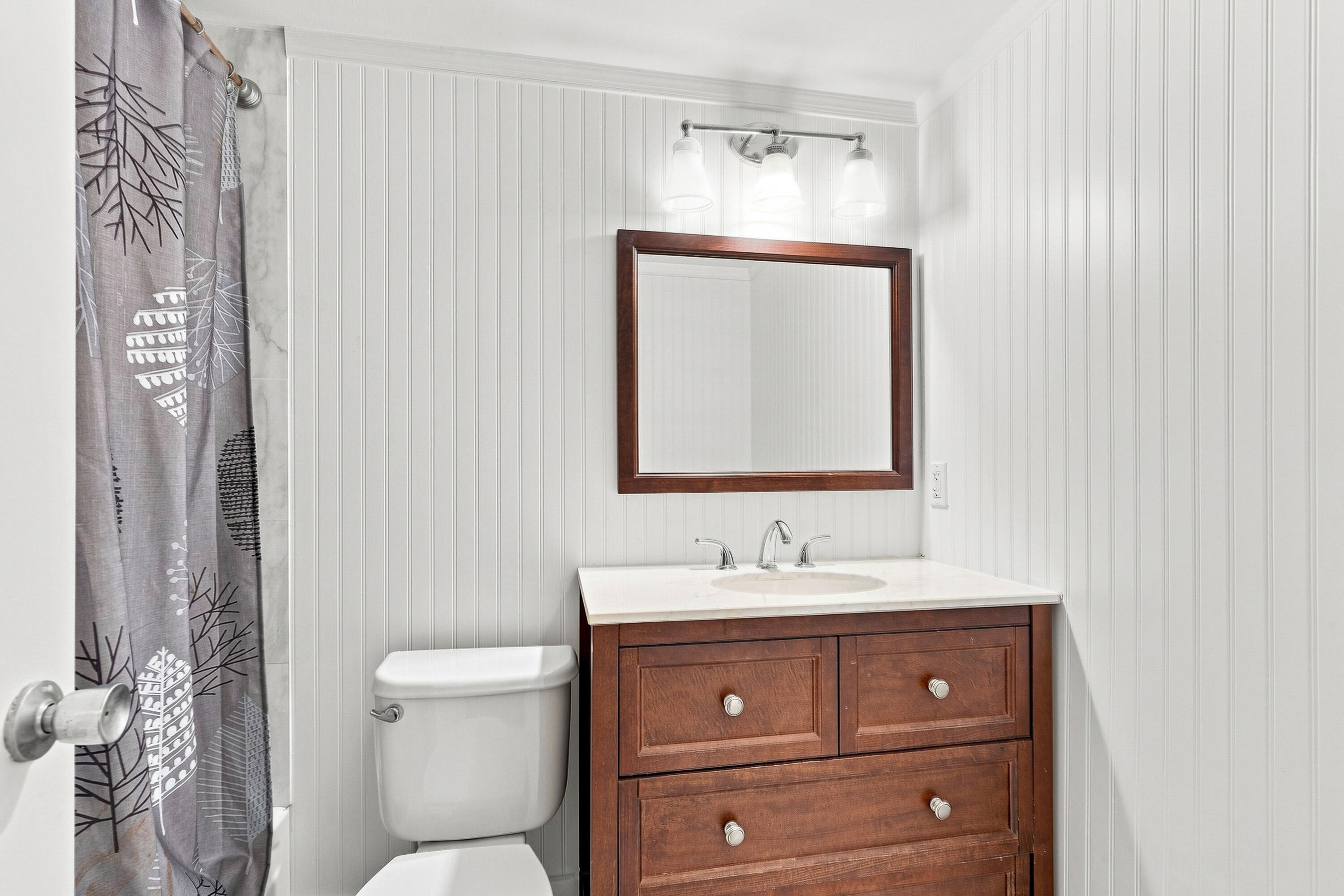 143 Cambridge F Property Photo 13
