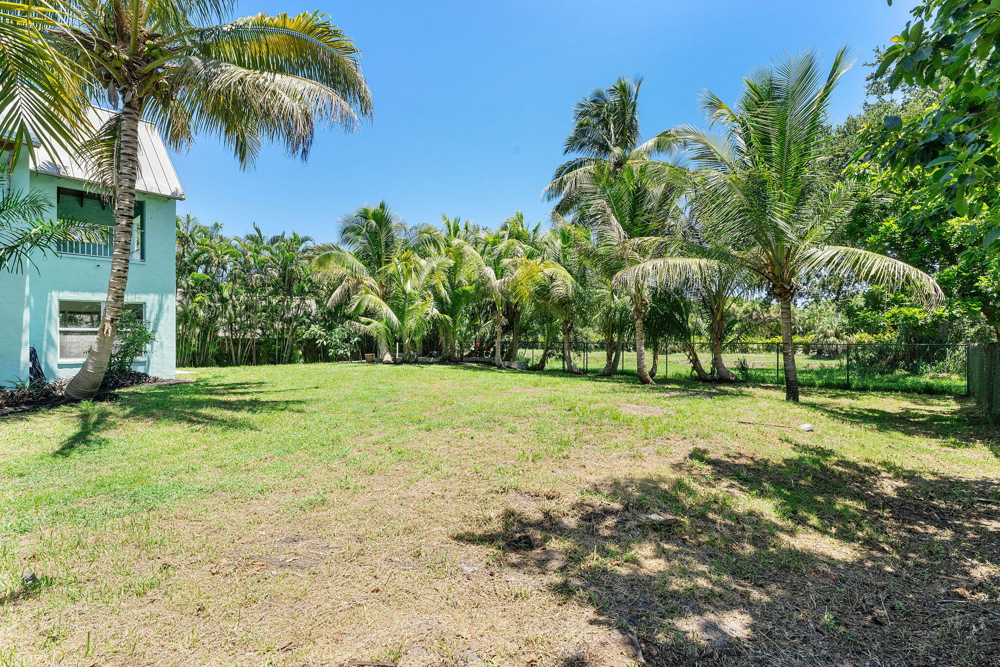 7044 Thompson Road Property Photo 37
