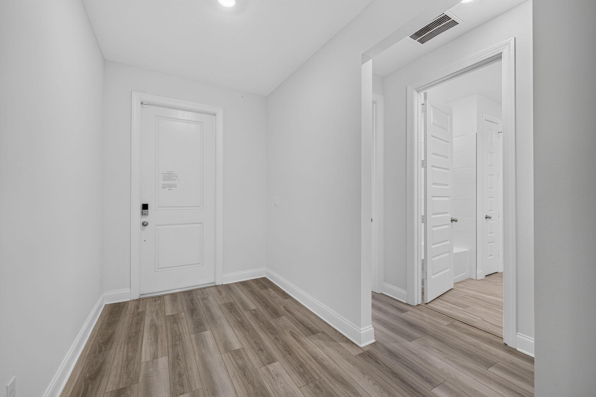 8666 Dahlia Circle Property Photo 17