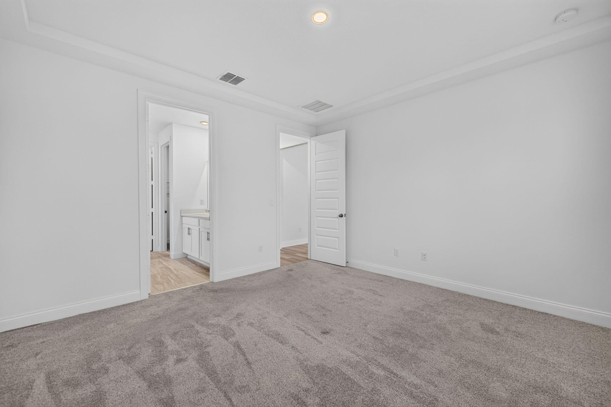 8666 Dahlia Circle Property Photo 28