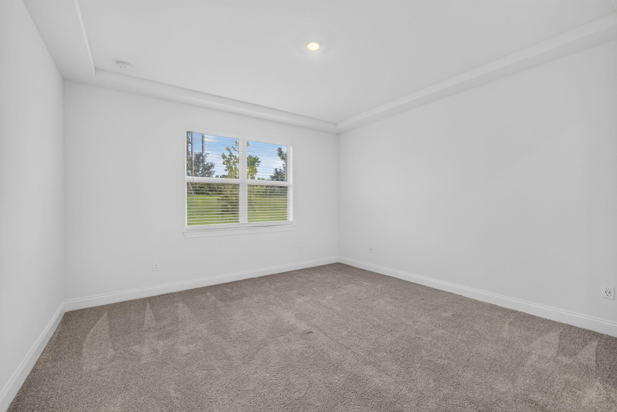 8666 Dahlia Circle Property Photo 31
