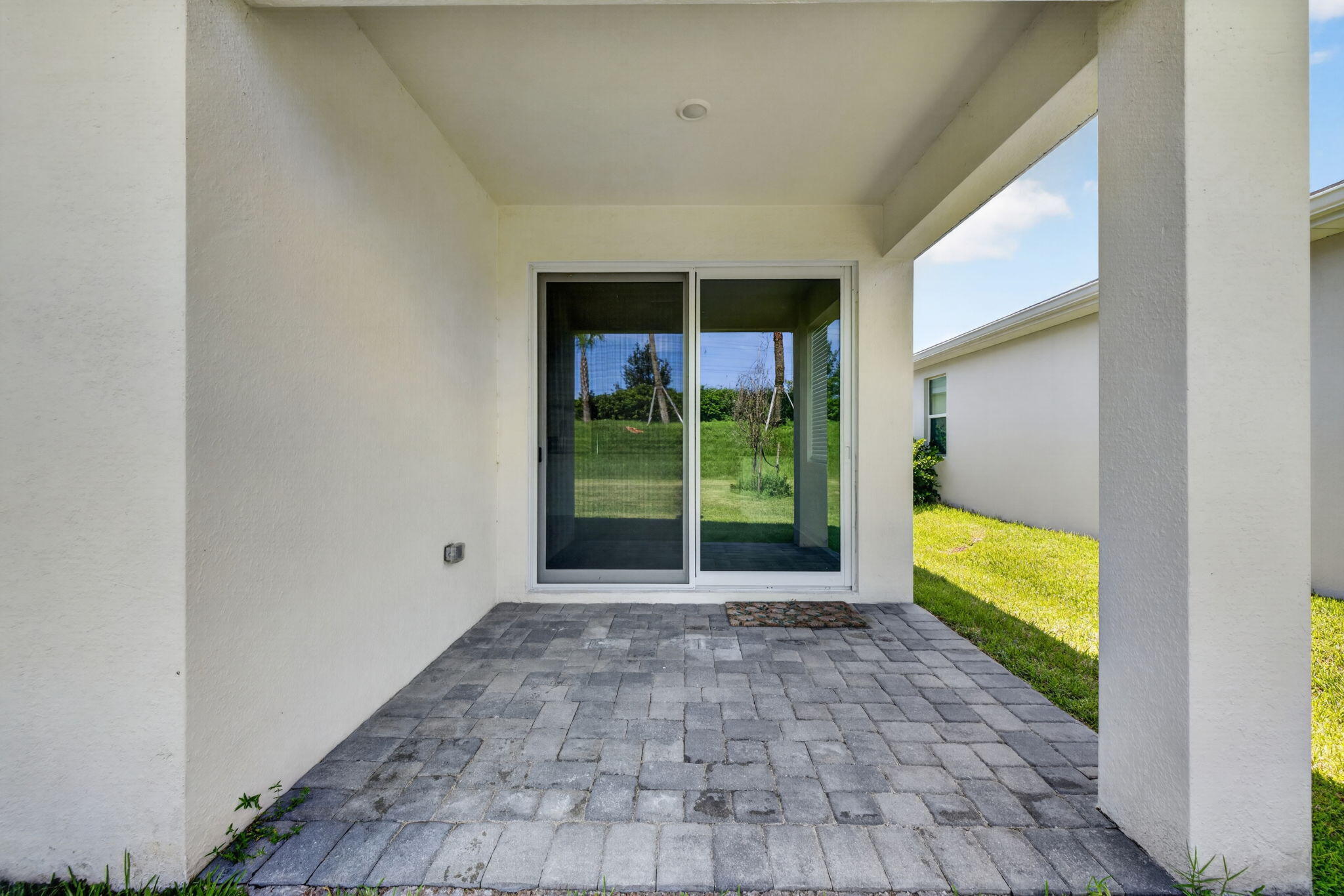 8666 Dahlia Circle Property Photo 33