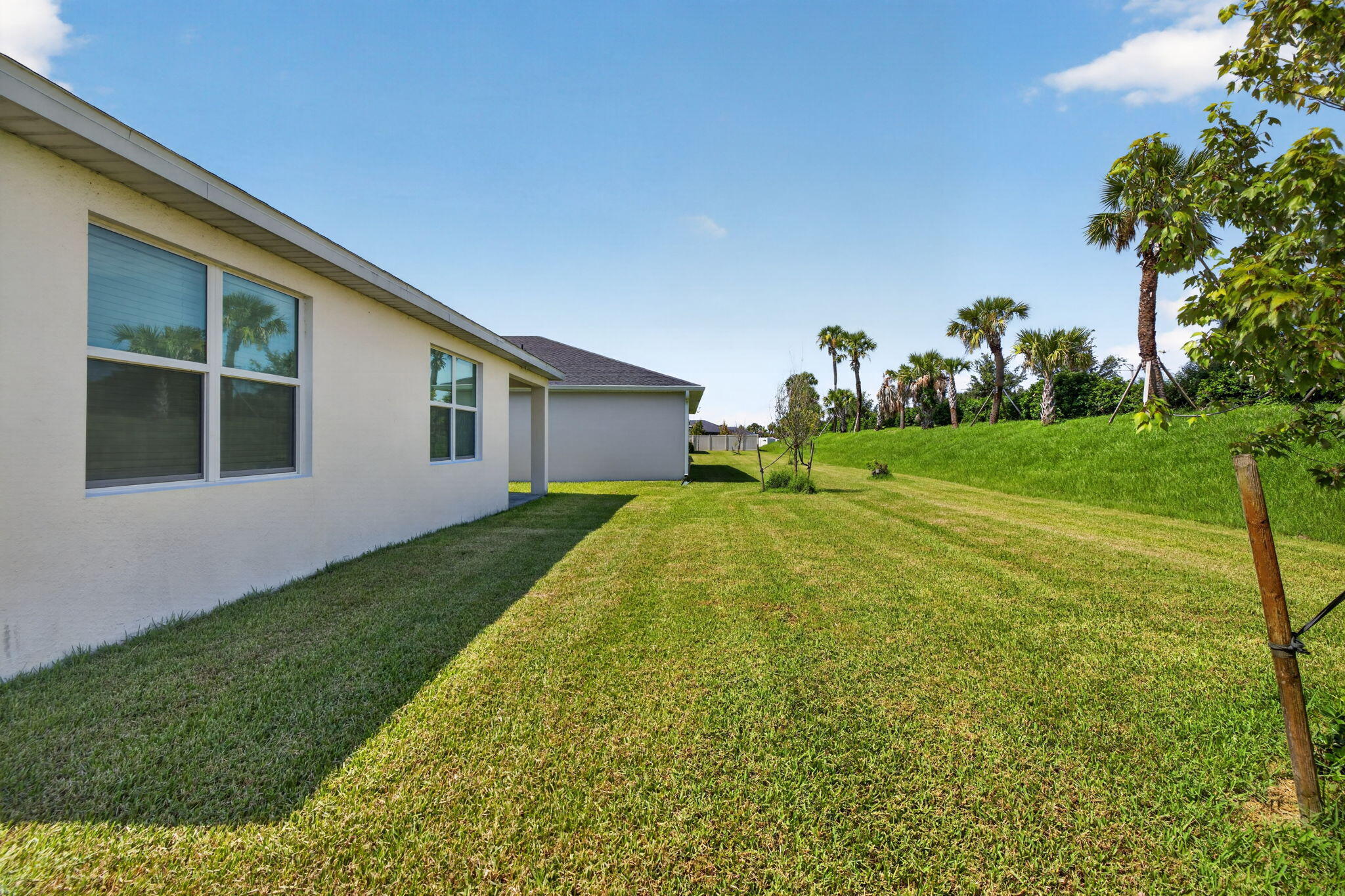 8666 Dahlia Circle Property Photo 34