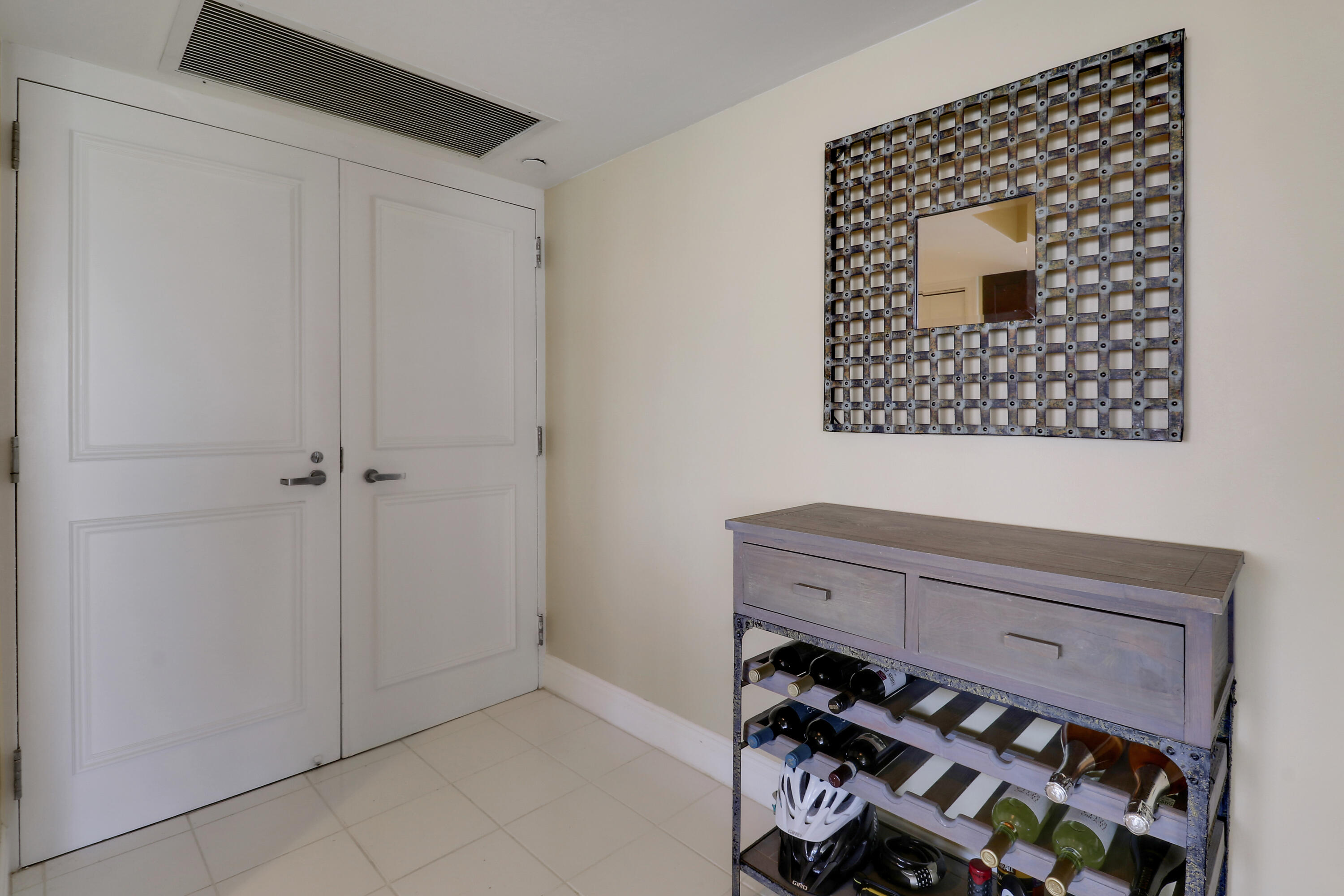5510 N Ocean Drive 4c Property Photo 33