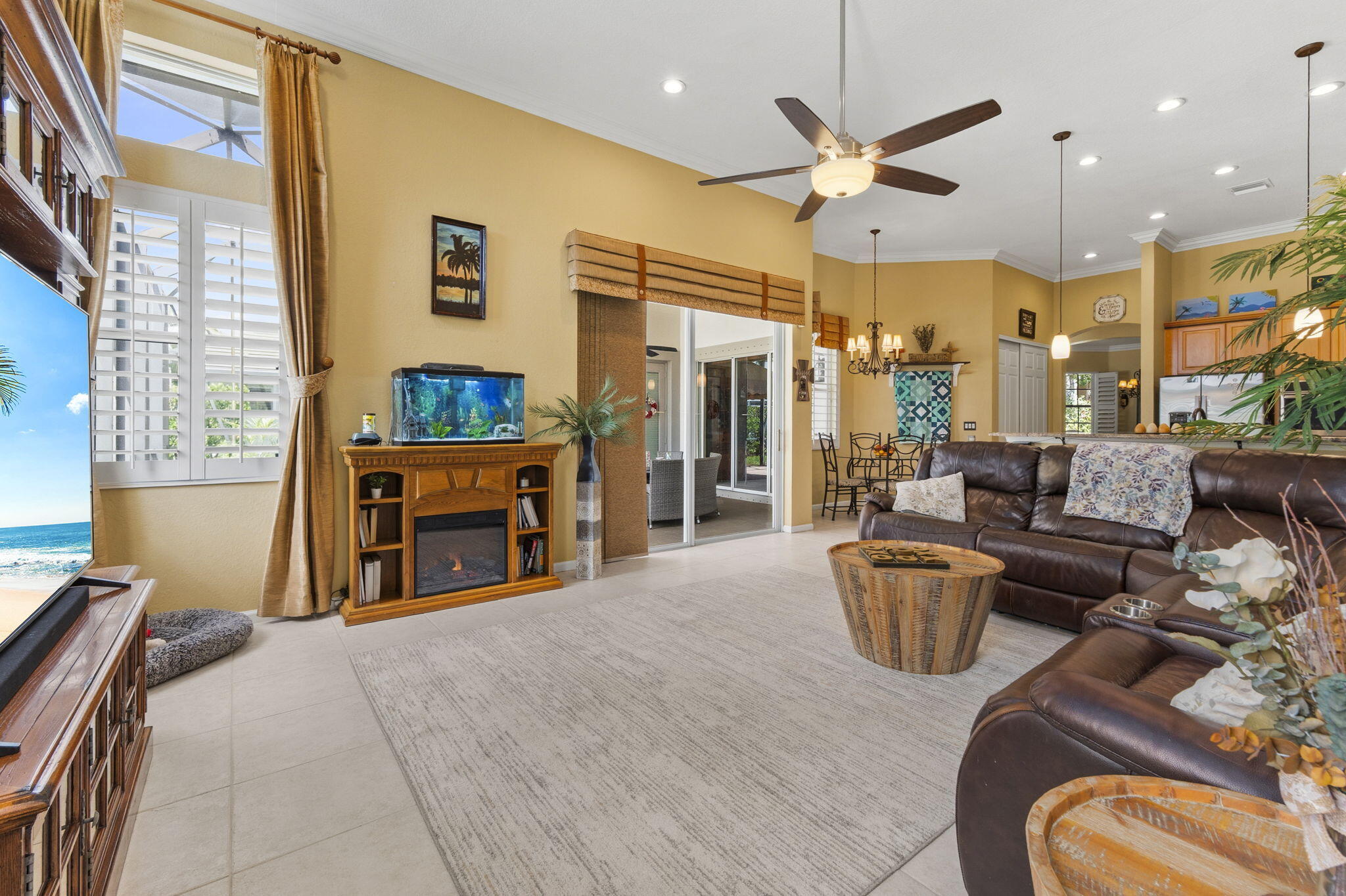 2182 Sw Dove Canyon Way Property Photo 8