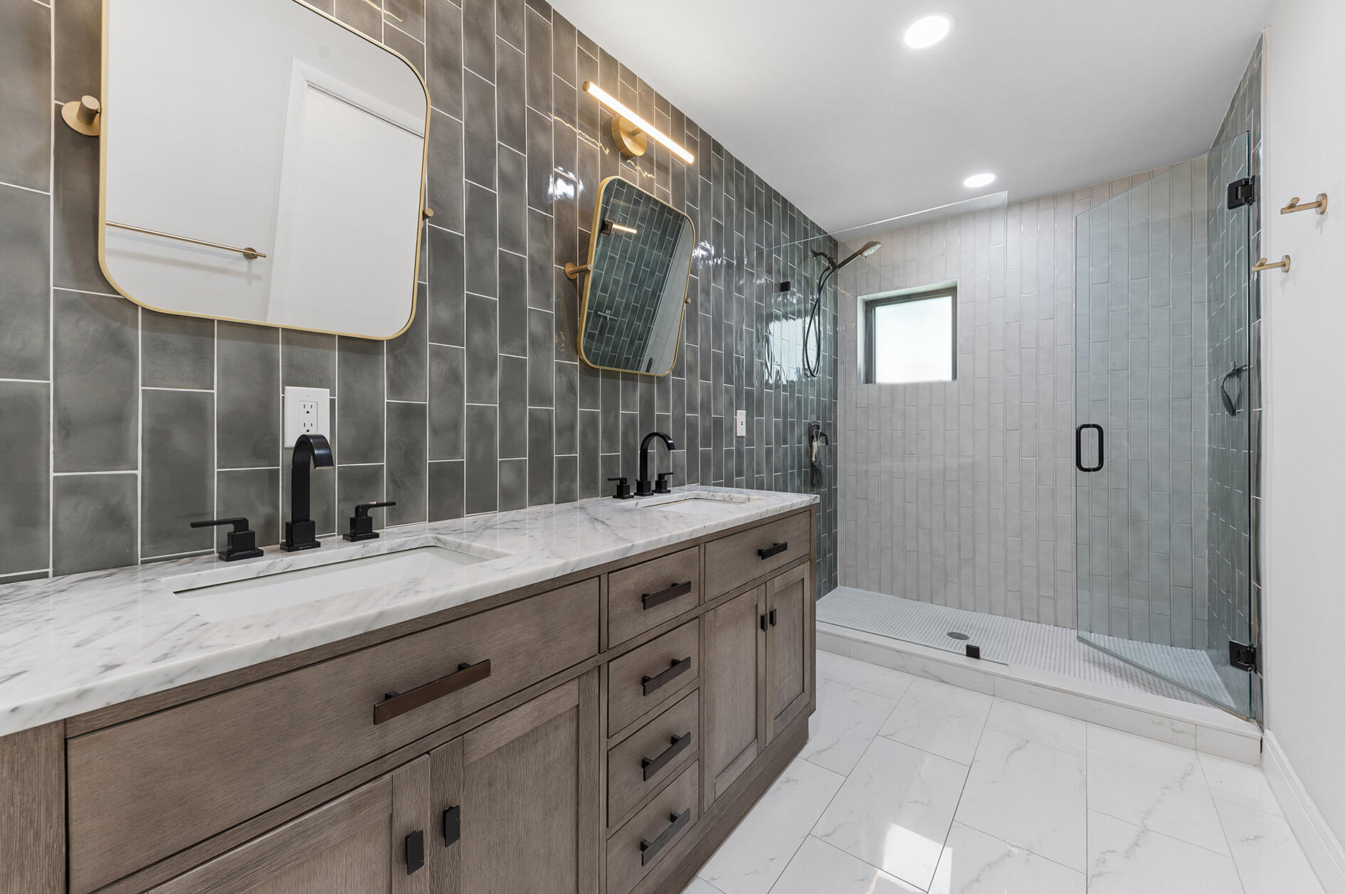 405 Chapel Hill Boulevard Property Photo 11