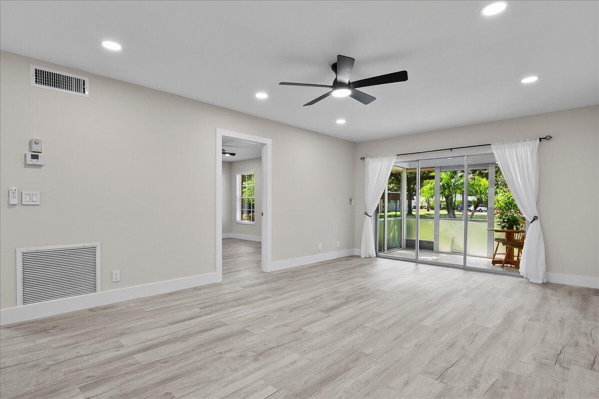 742 Nantucket Circle Property Photo 9
