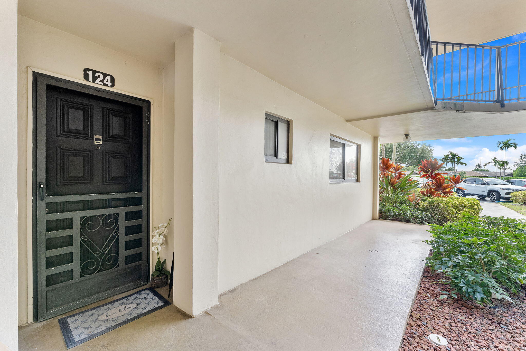 5280 Las Verdes Circle 124 Property Photo 2