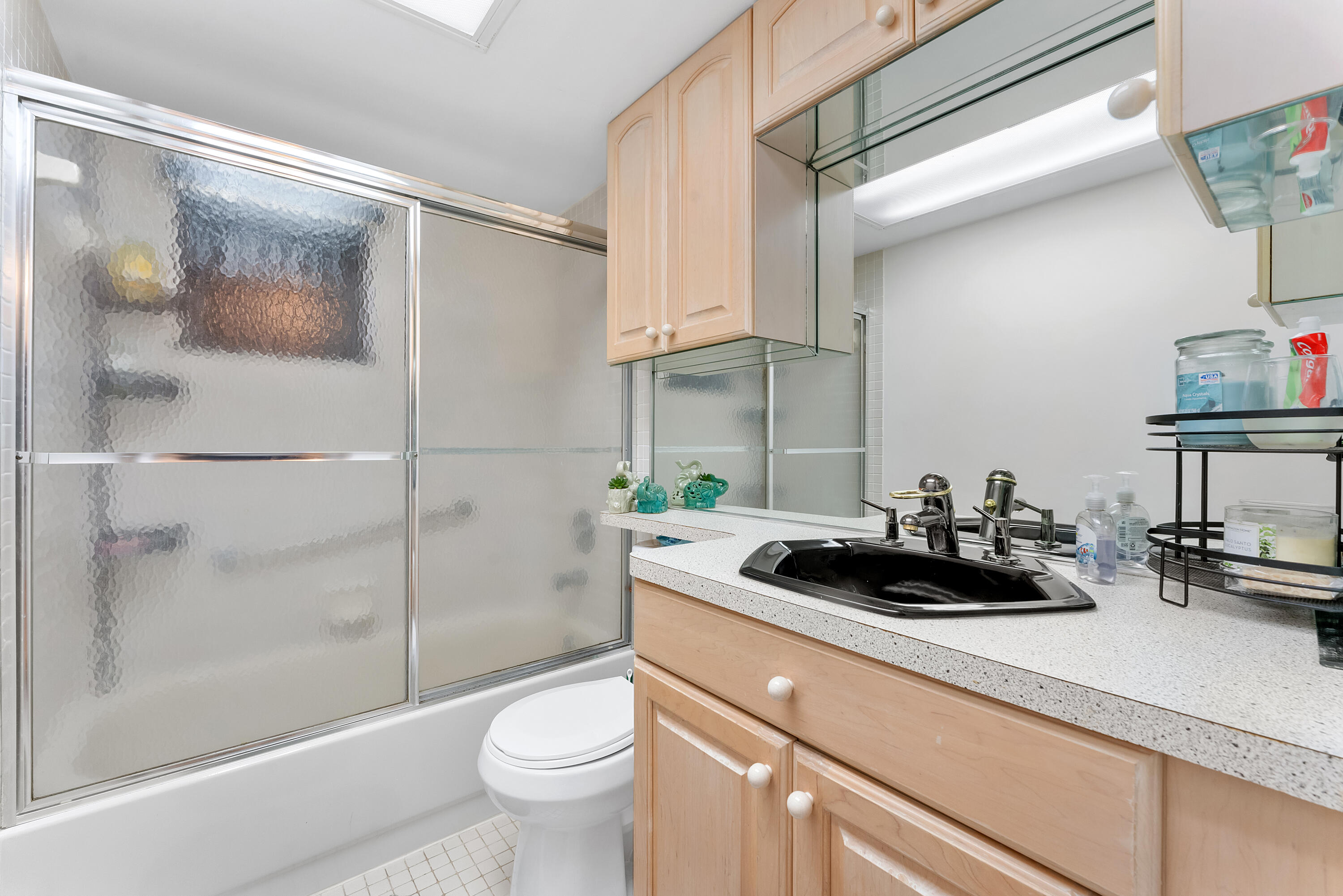 5280 Las Verdes Circle 124 Property Photo 12