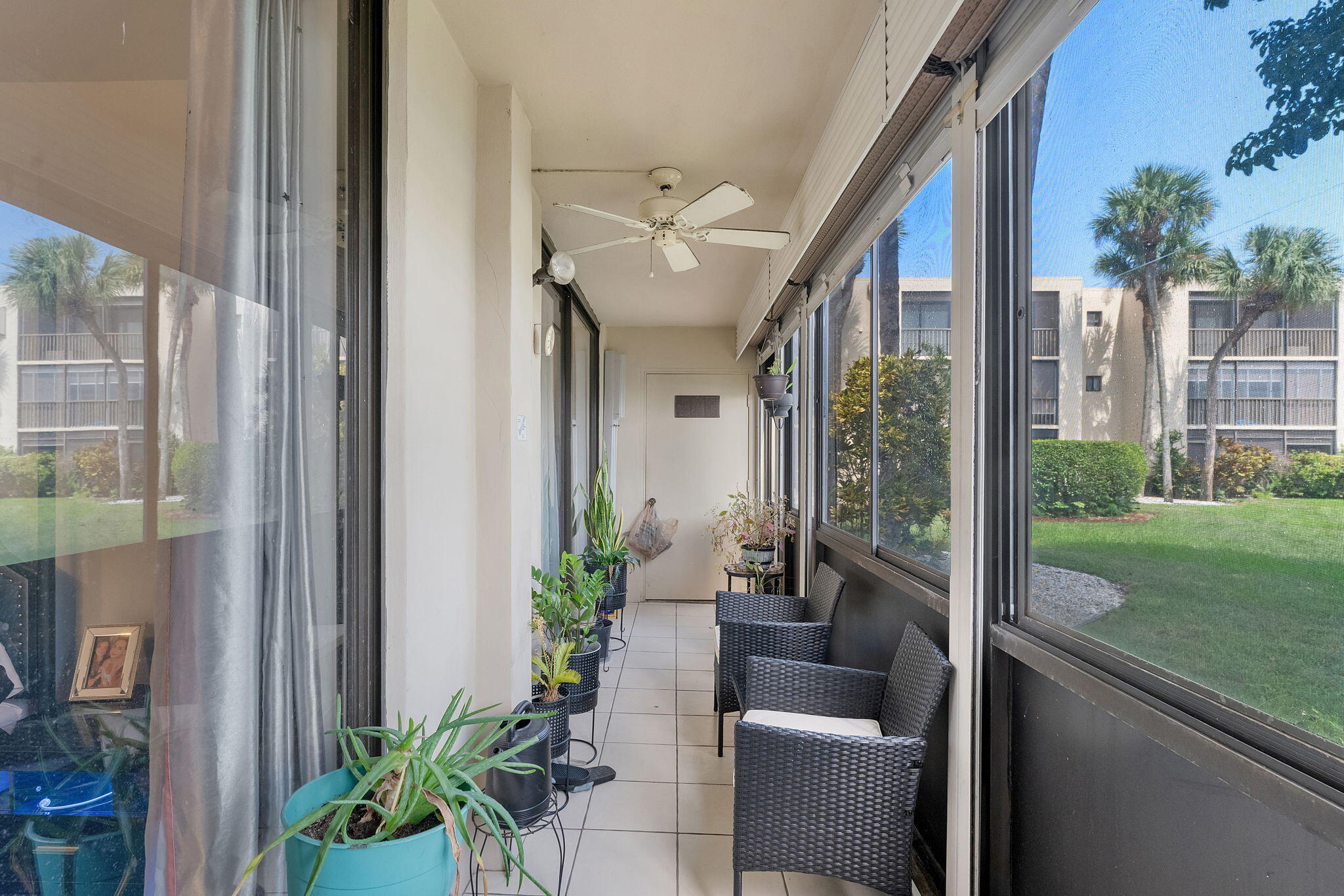 5280 Las Verdes Circle 124 Property Photo 16
