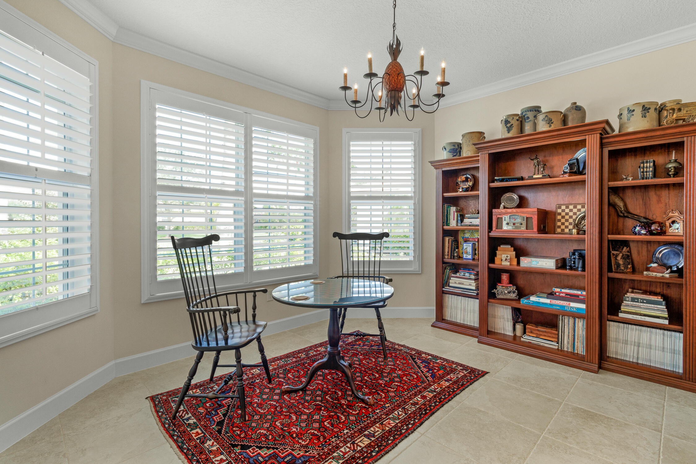 4241 Diamond Square Property Photo 5