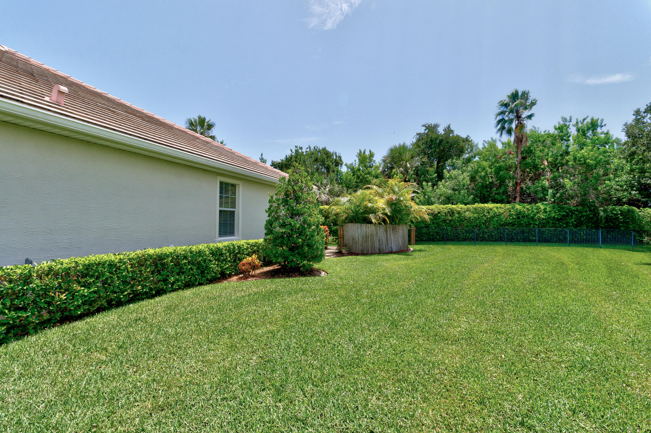 4241 Diamond Square Property Photo 47