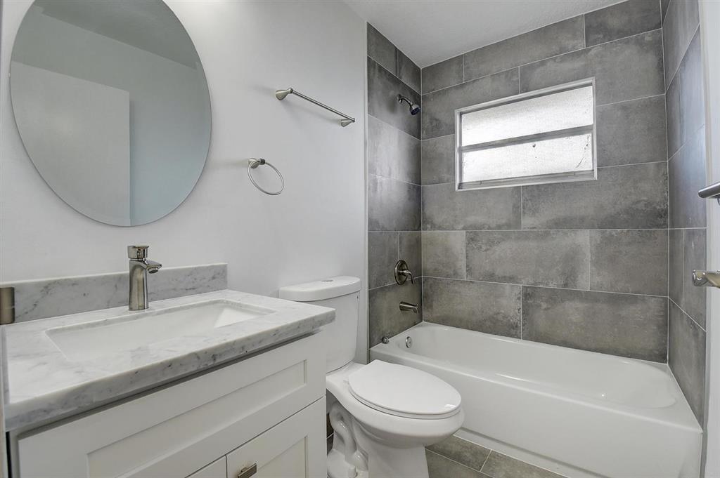 125 Brittany C 125 Property Photo 6