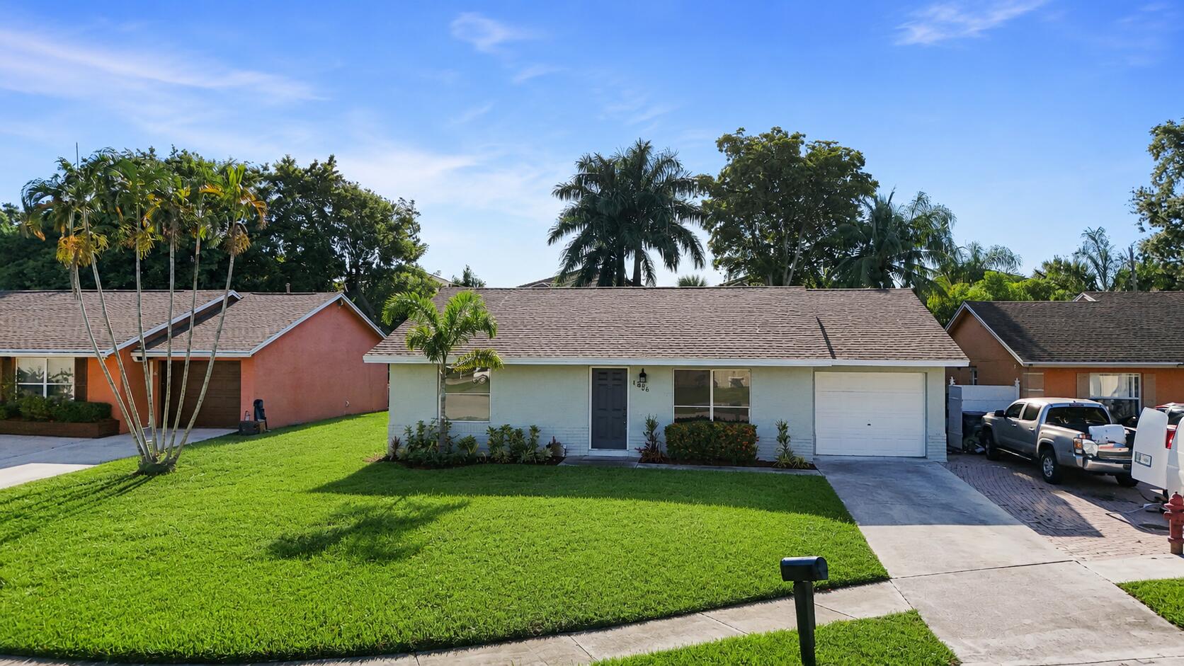 7406 Willow Spring Circle N Property Photo 1