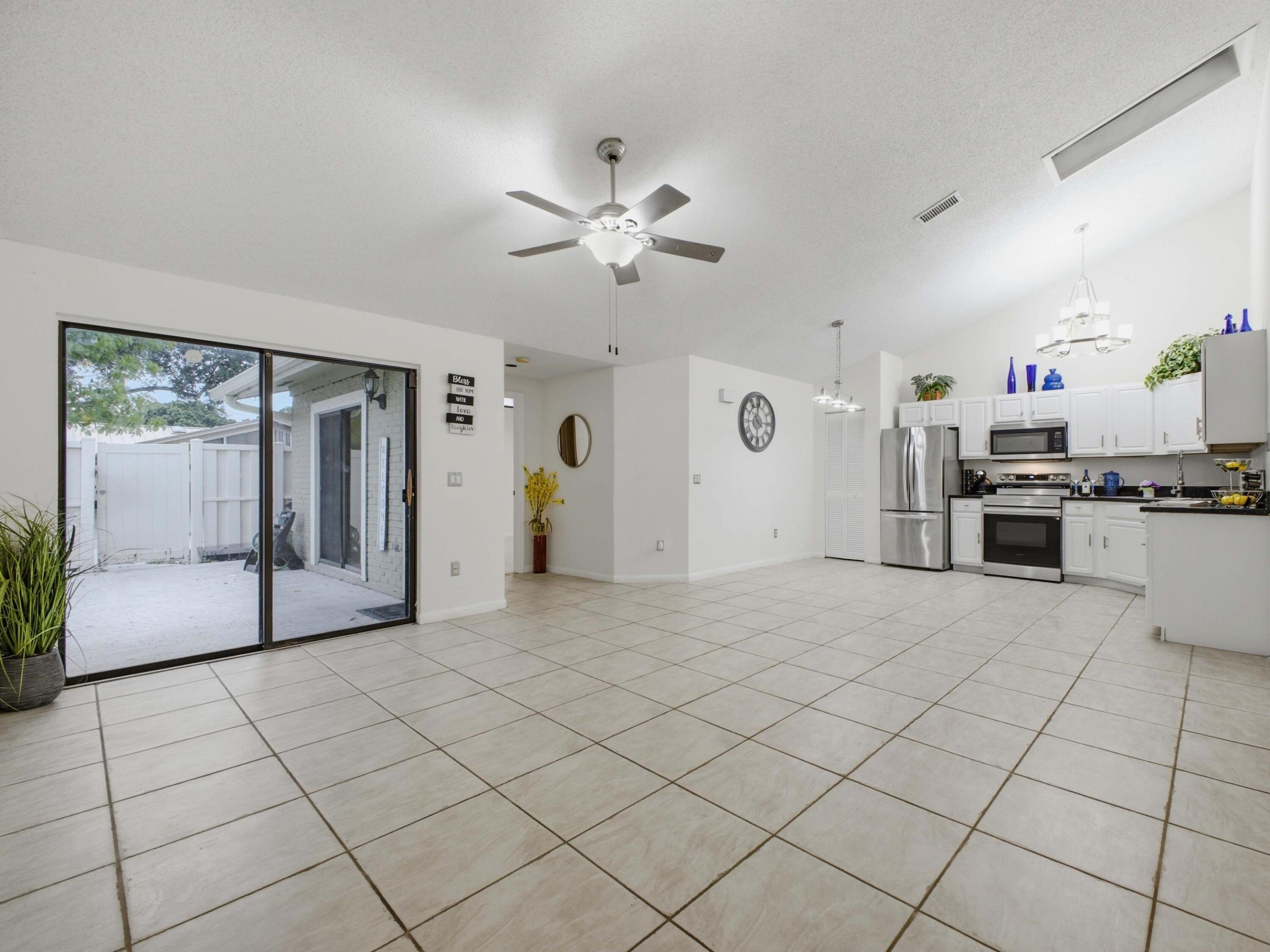 5933 Golden Eagle Circle Property Photo 10